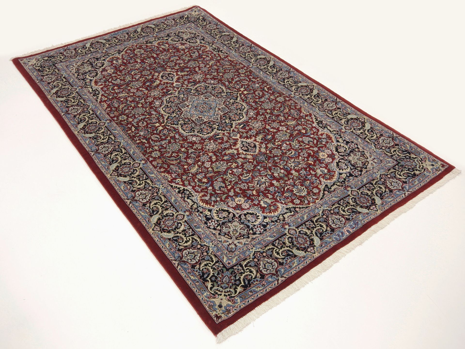 Handgeknüpfter Isfahan Perserteppich 107 × 167 cm