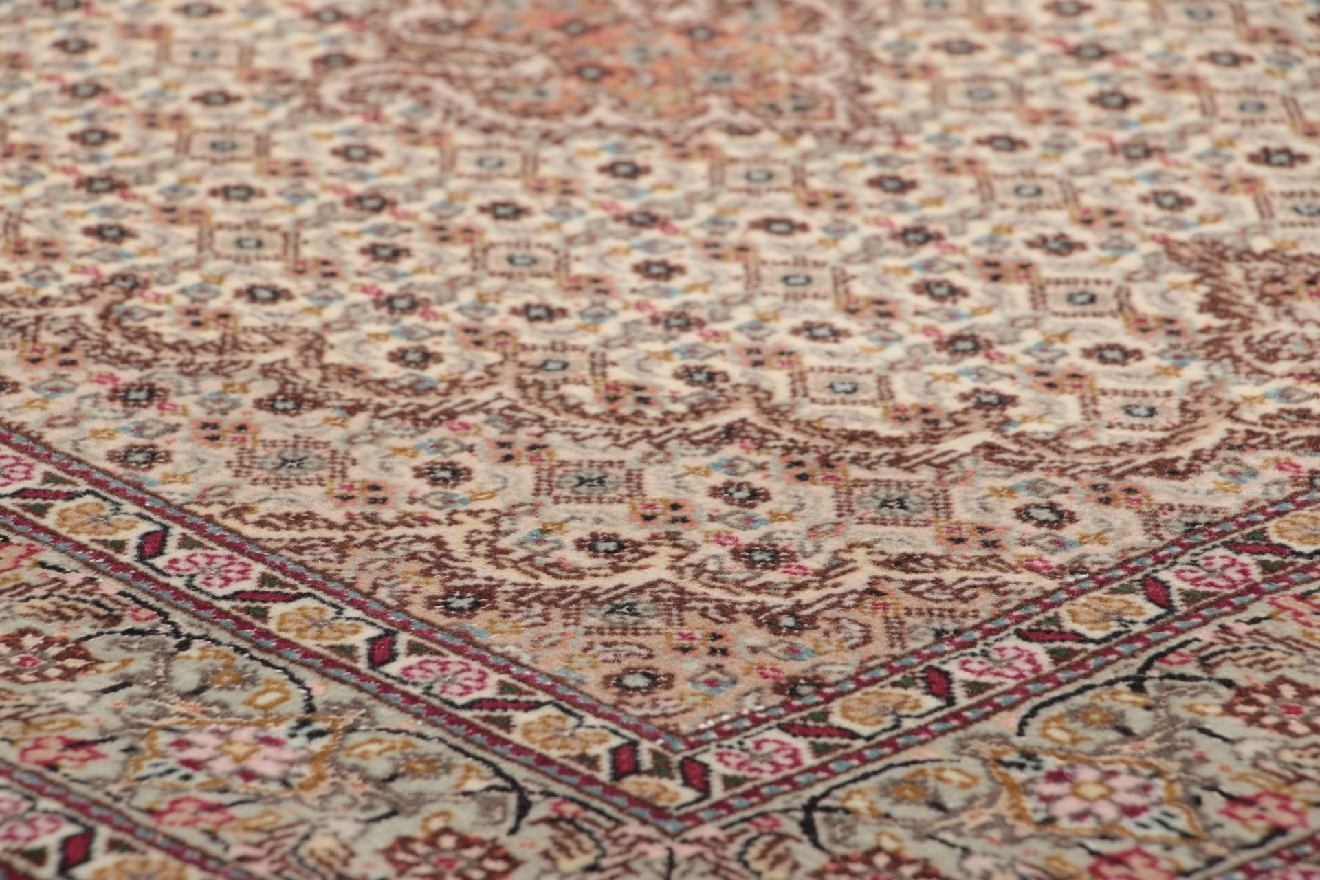 Handgeknüpfter Täbriz Perserteppich 84 × 295 cm