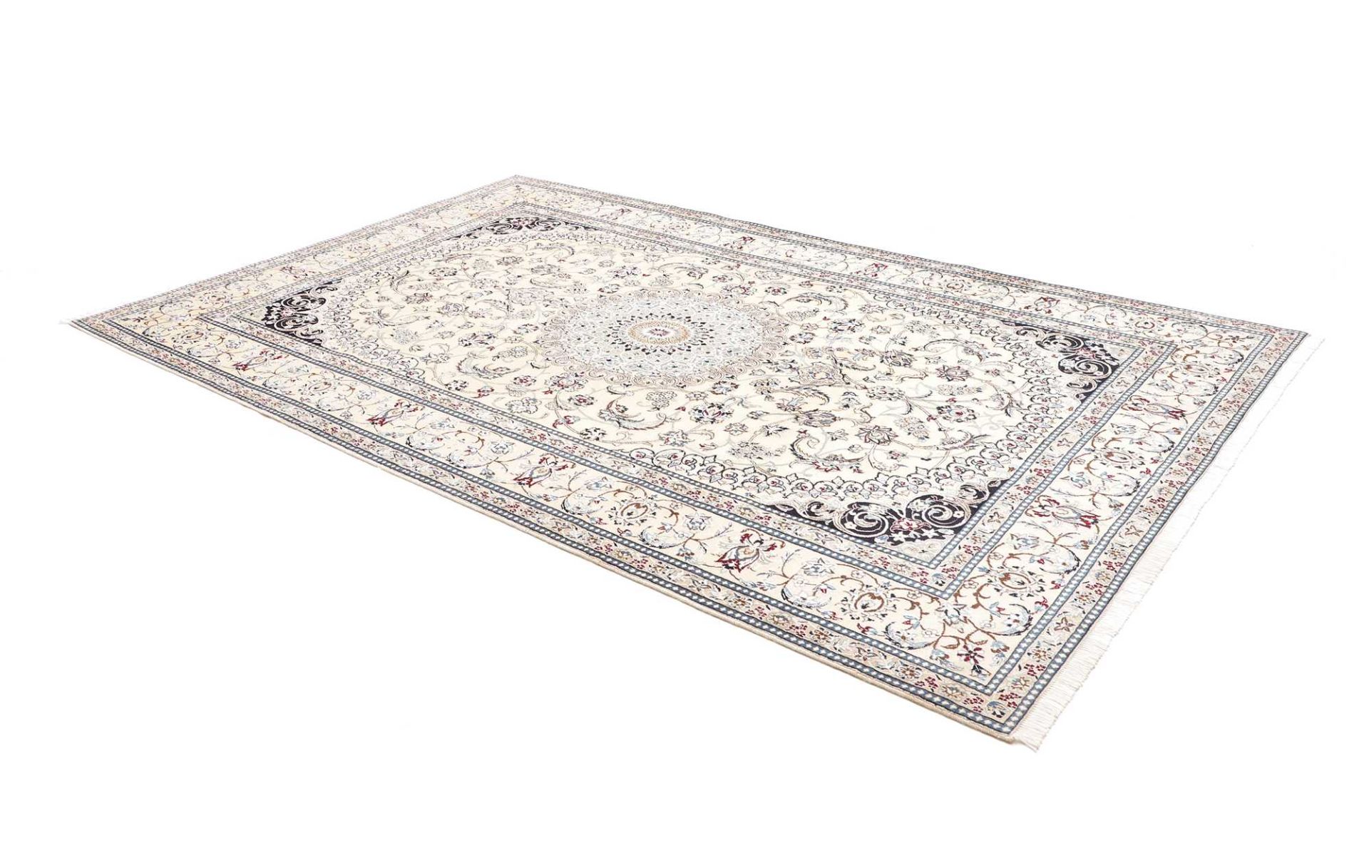 Handgeknüpfter Nain Perserteppich 199 × 307 cm