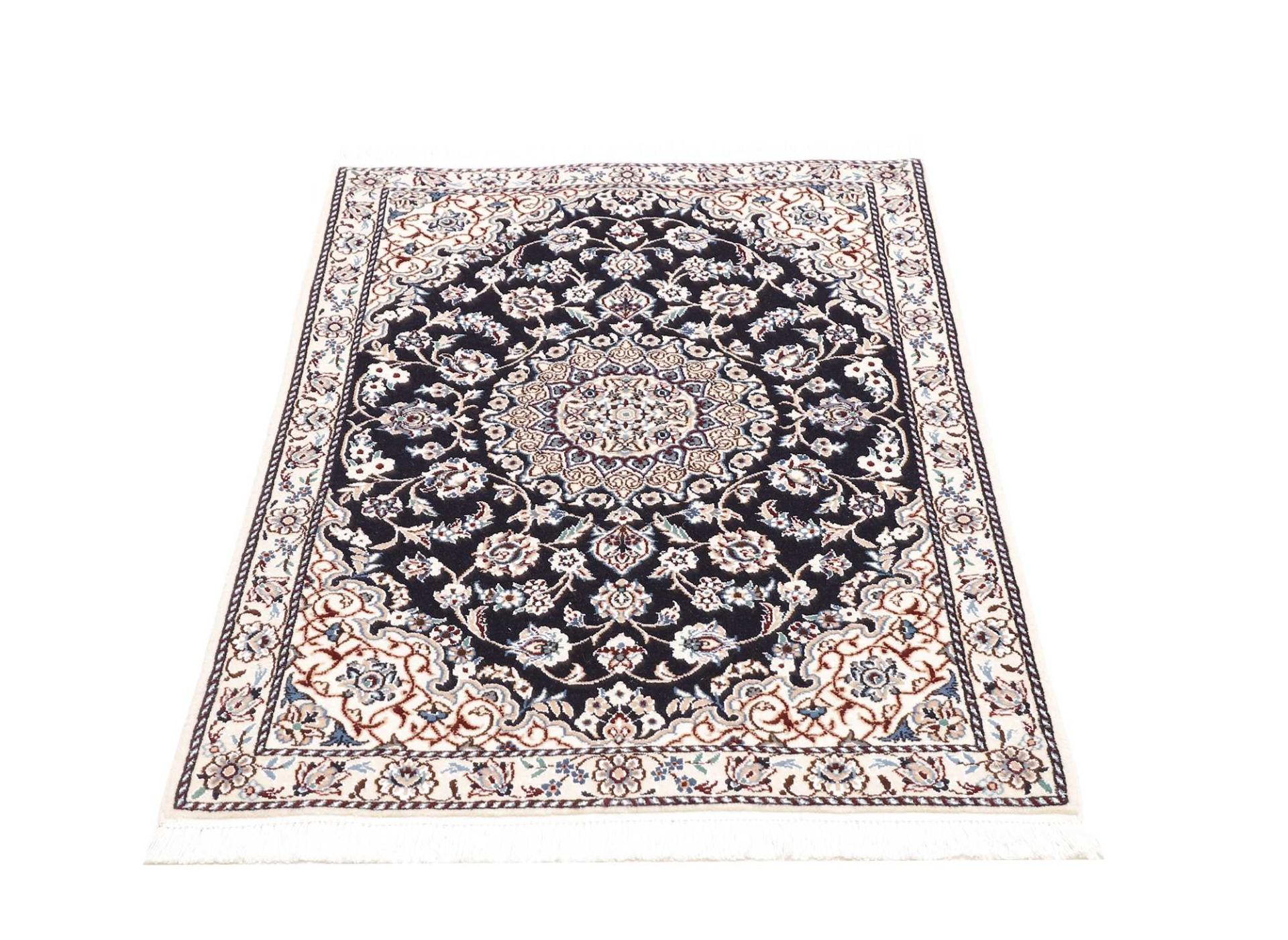 Nain Perserteppich aus Iran, 81 × 116 cm