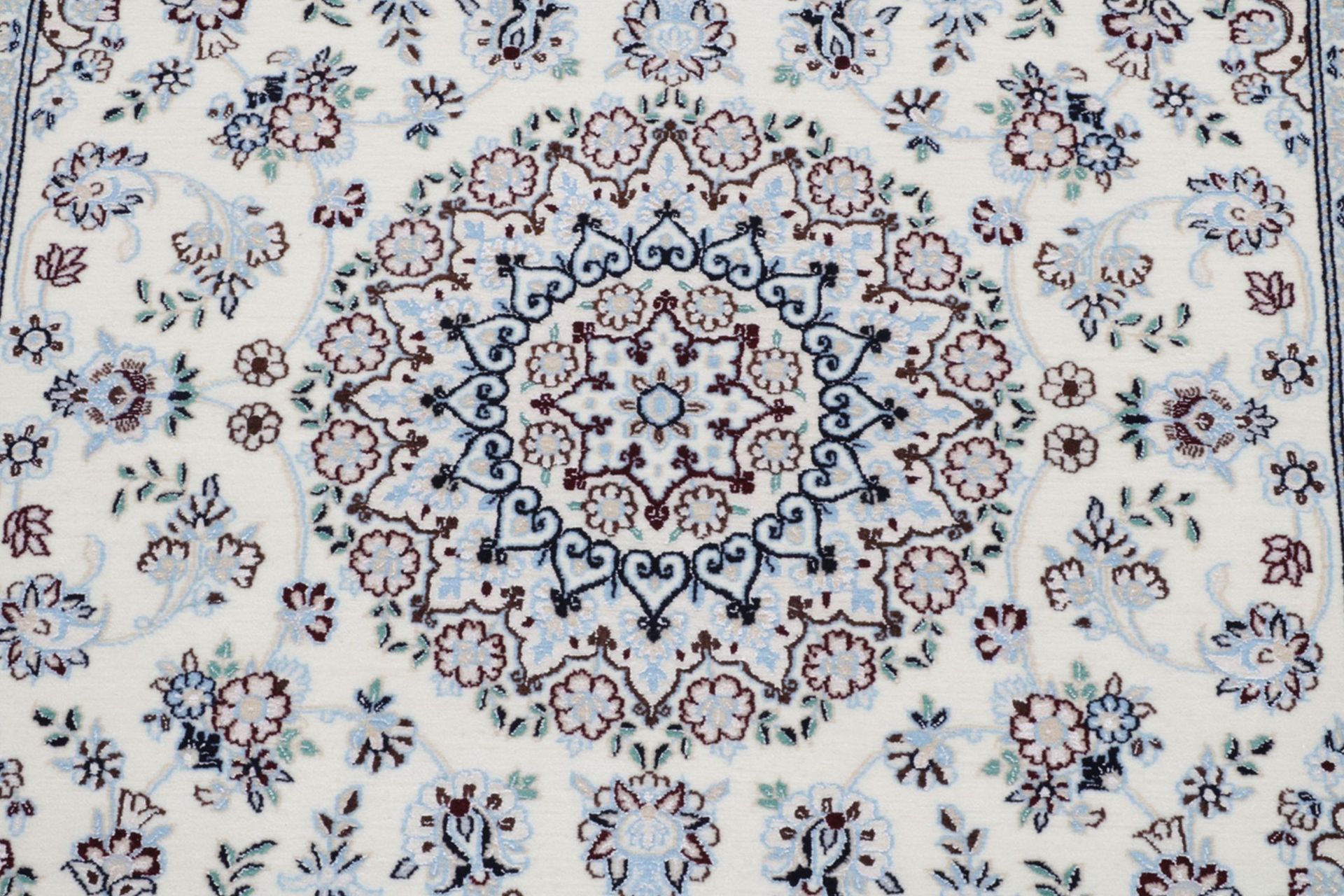 Handgeknüpfter Nain Perserteppich, 102 × 142 cm, Wolle & Seide