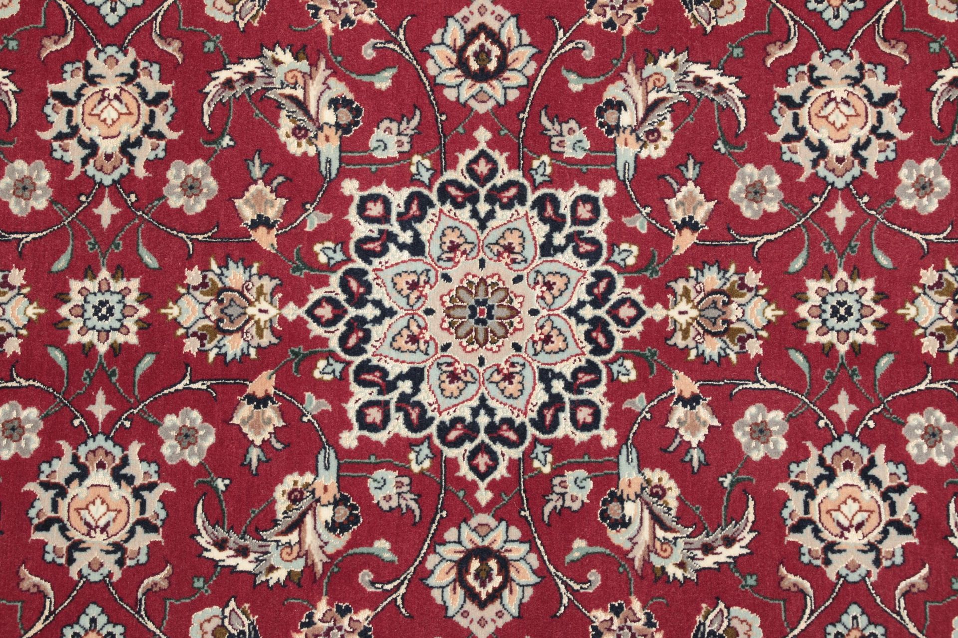 Isfahan Perserteppich 77 × 258 cm aus Wolle & Seide, handgeknüpft