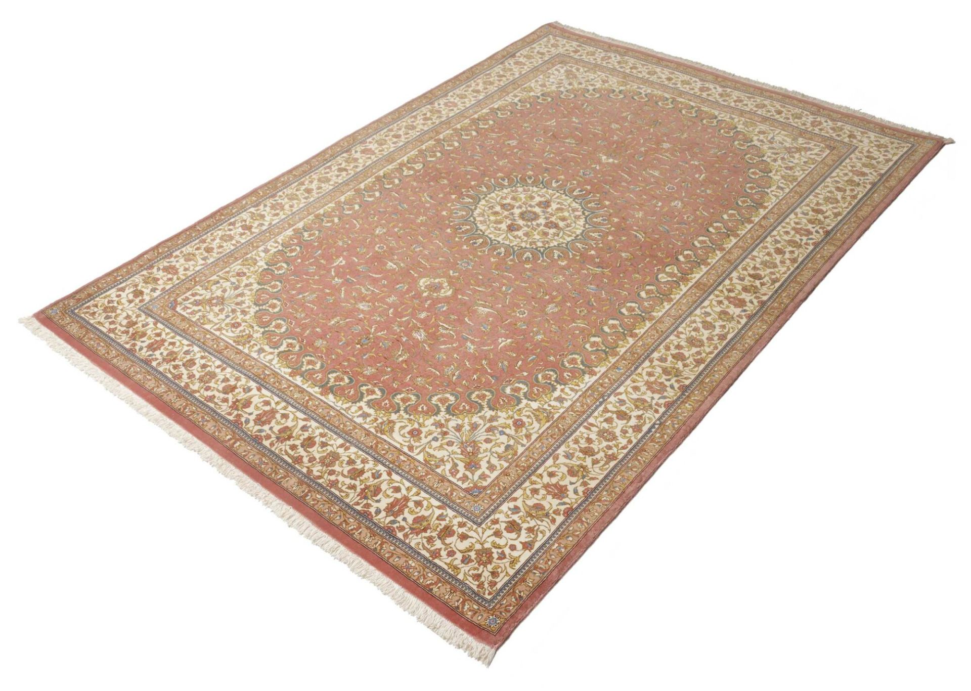Isfahan Perserteppich 137 × 200 cm aus Wolle & Seide, handgeknüpft