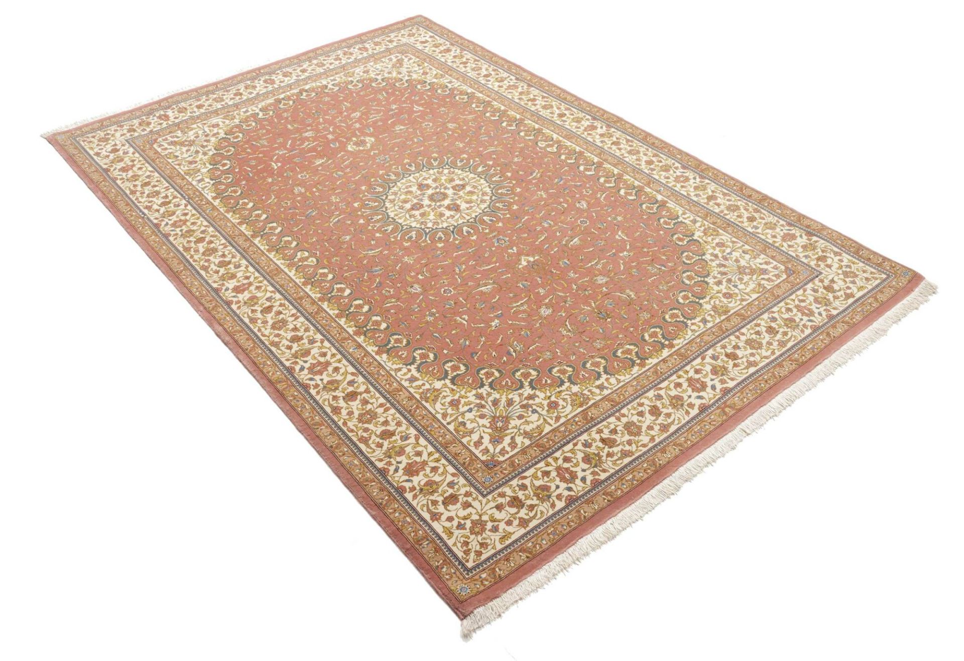 Isfahan Perserteppich 137 × 200 cm aus Wolle & Seide, handgeknüpft