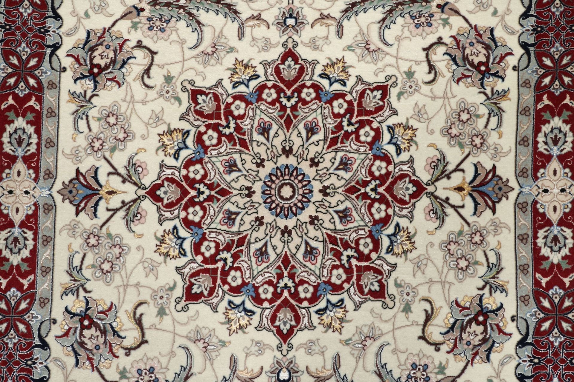 perserteppich-isfahan-80-x-123-cm-schurwolle-seide-handgeknupft-11 Handgeknüpfter Isfahan Perserteppich, 80 × 123 cm, Wolle & Seide