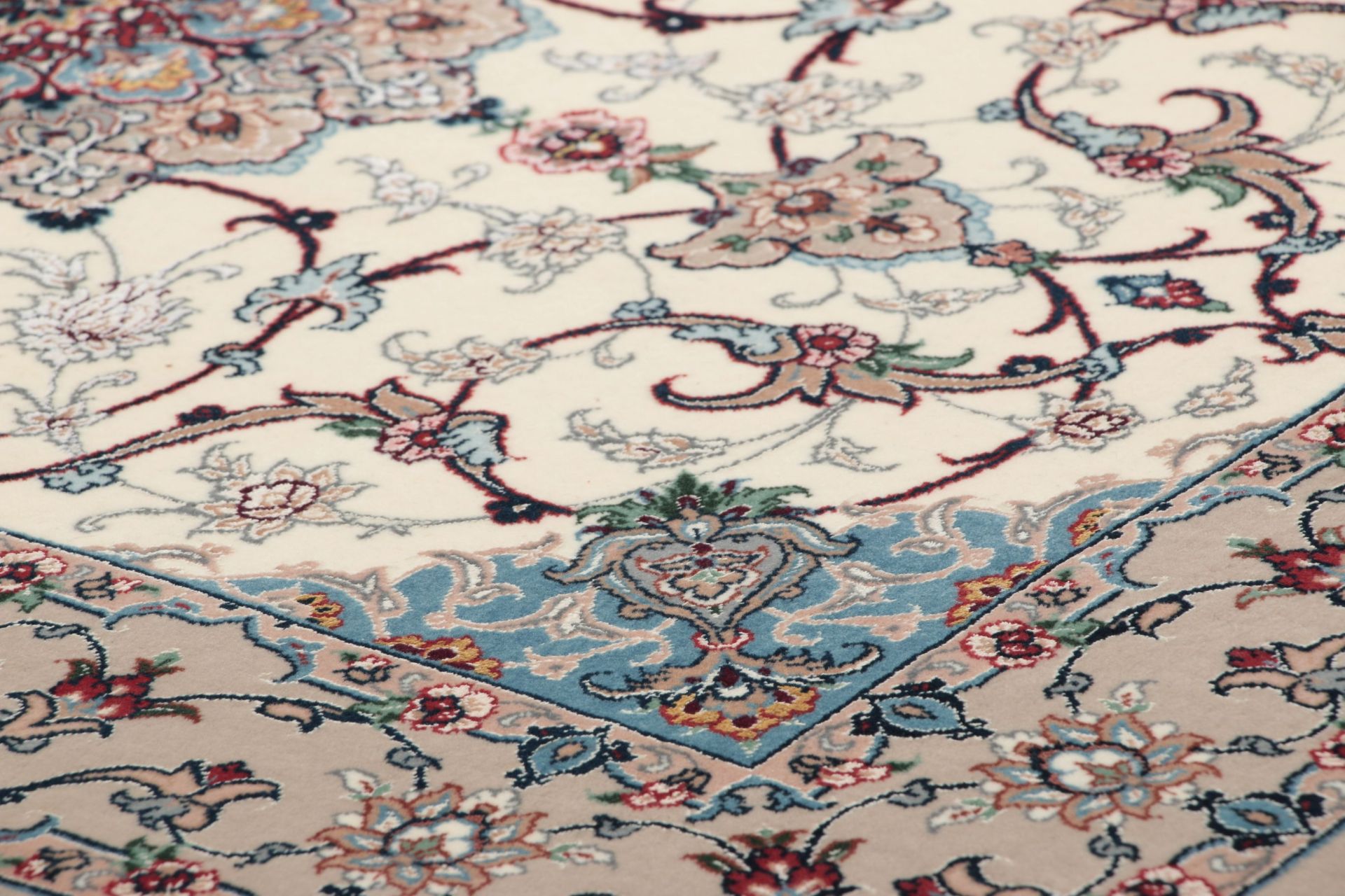 Handgeknüpfter Isfahan Perserteppich 83 × 303 cm