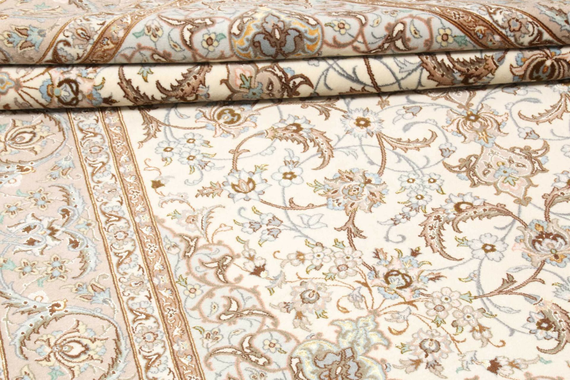 Handgeknüpfter Isfahan Perserteppich, 156 × 239 cm, Wolle & Seide