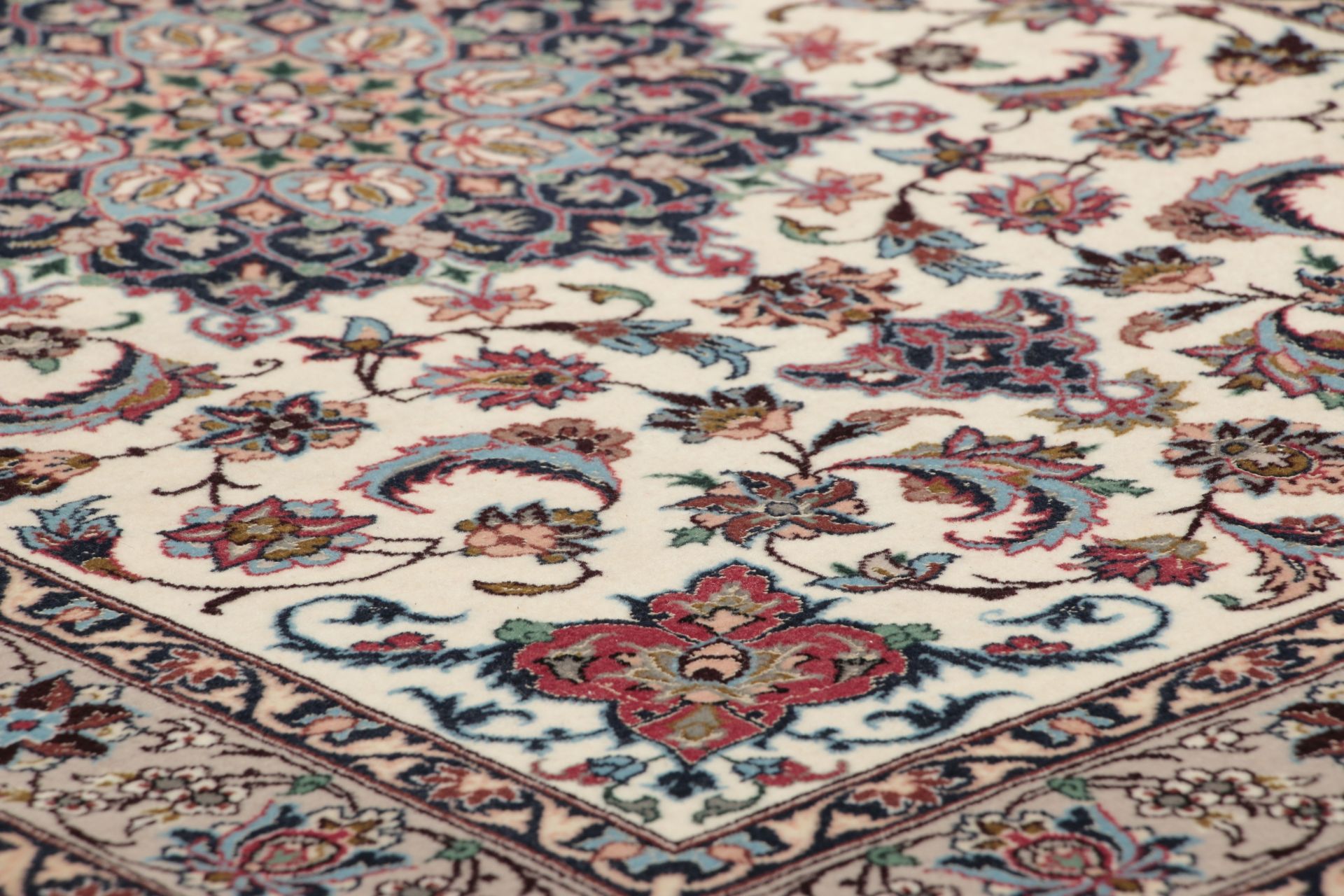 Handgeknüpfter Isfahan Perserteppich 78 × 298 cm