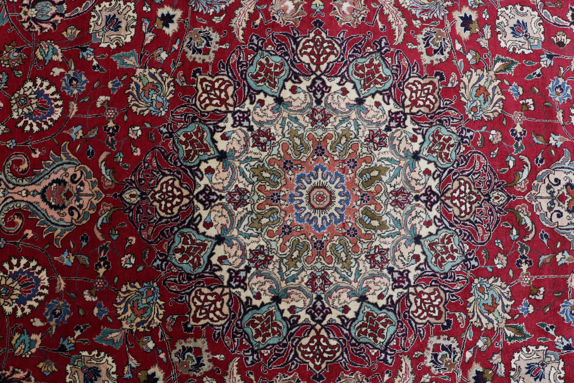 Täbriz Perserteppich aus Iran, 252 × 324 cm