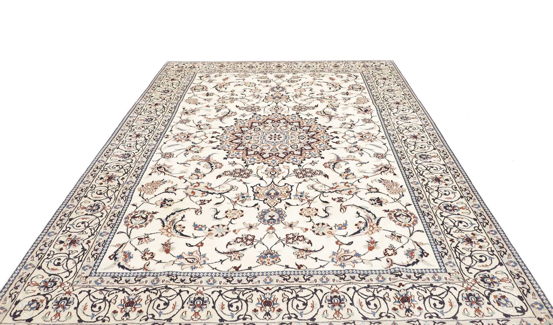 perserteppich-nain-208-x-299-cm-schurwolle-handgeknupft-exklusiv-3 Handgeknüpfter Nain Perserteppich, 208 × 299 cm, Wolle