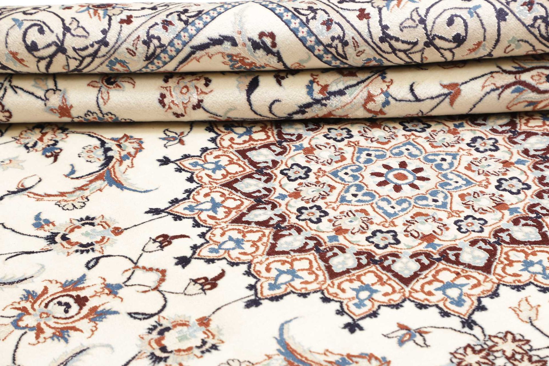 perserteppich-nain-208-x-299-cm-schurwolle-handgeknupft-exklusiv-9 Handgeknüpfter Nain Perserteppich, 208 × 299 cm, Wolle