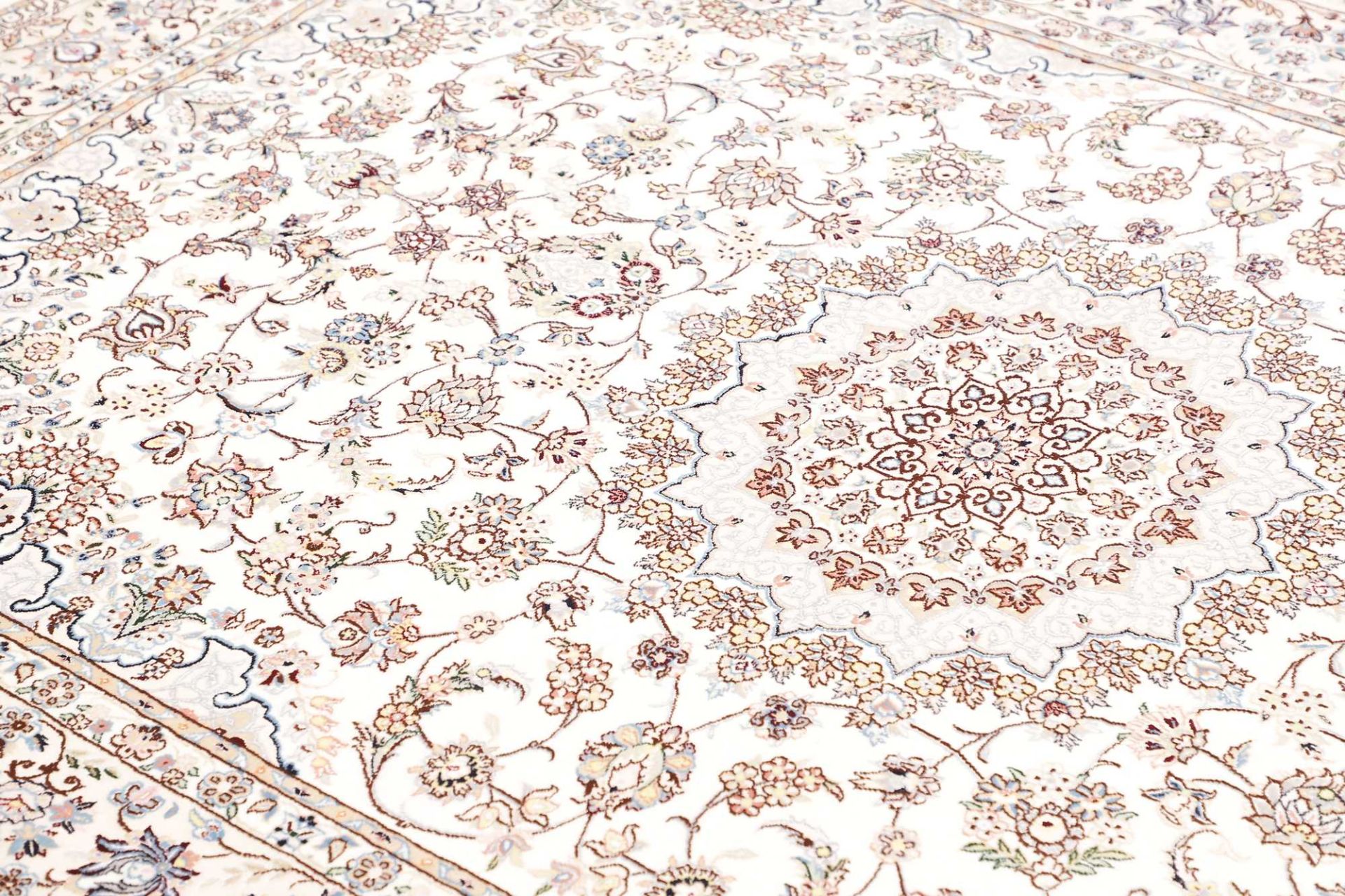 Handgeknüpfter Nain Perserteppich 159 × 225 cm