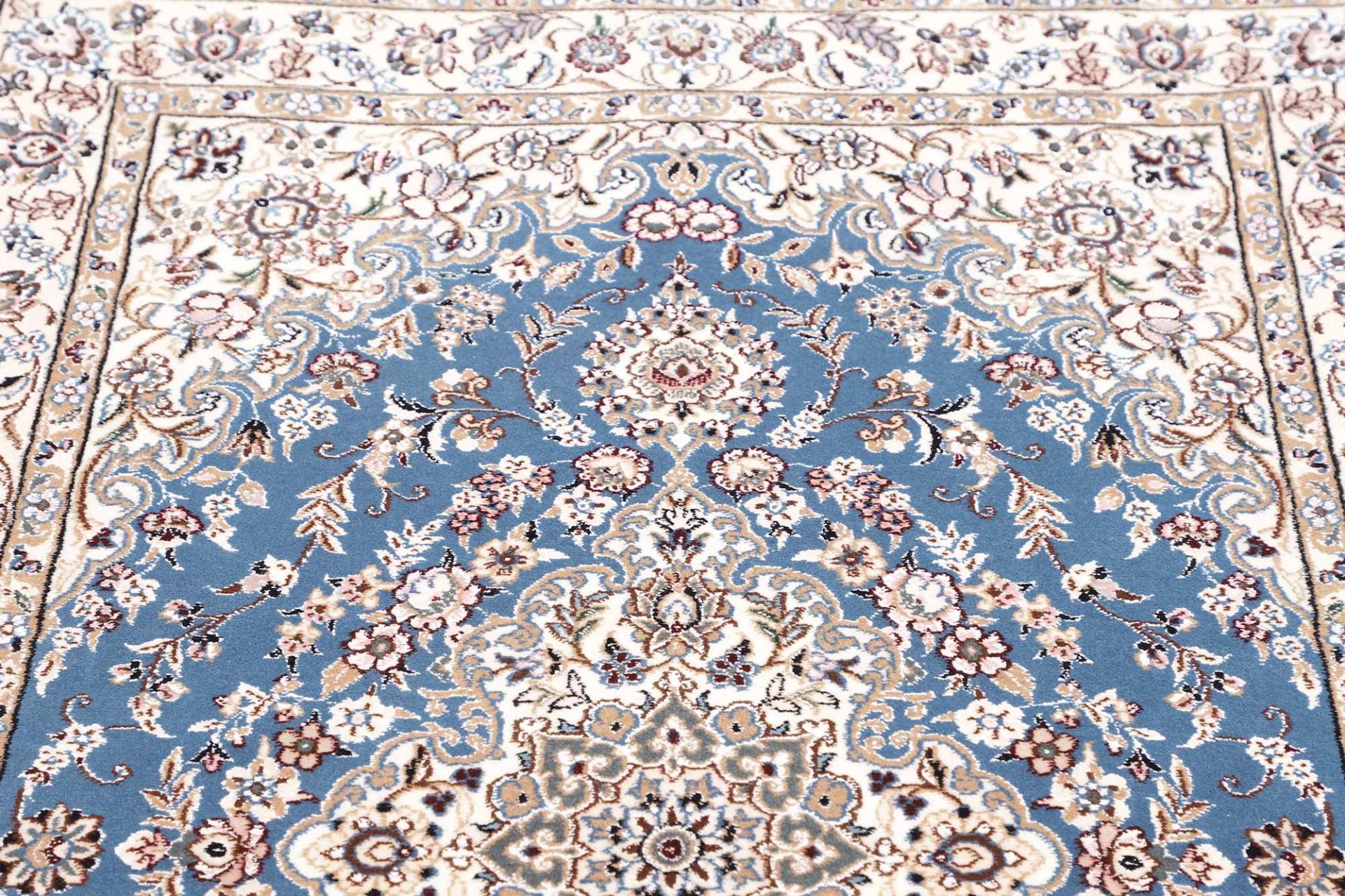 perserteppich-nain-109-x-165-cm-schurwolle-handgeknupft-exklusiv-7 Handgeknüpfter Nain Perserteppich 109 × 165 cm