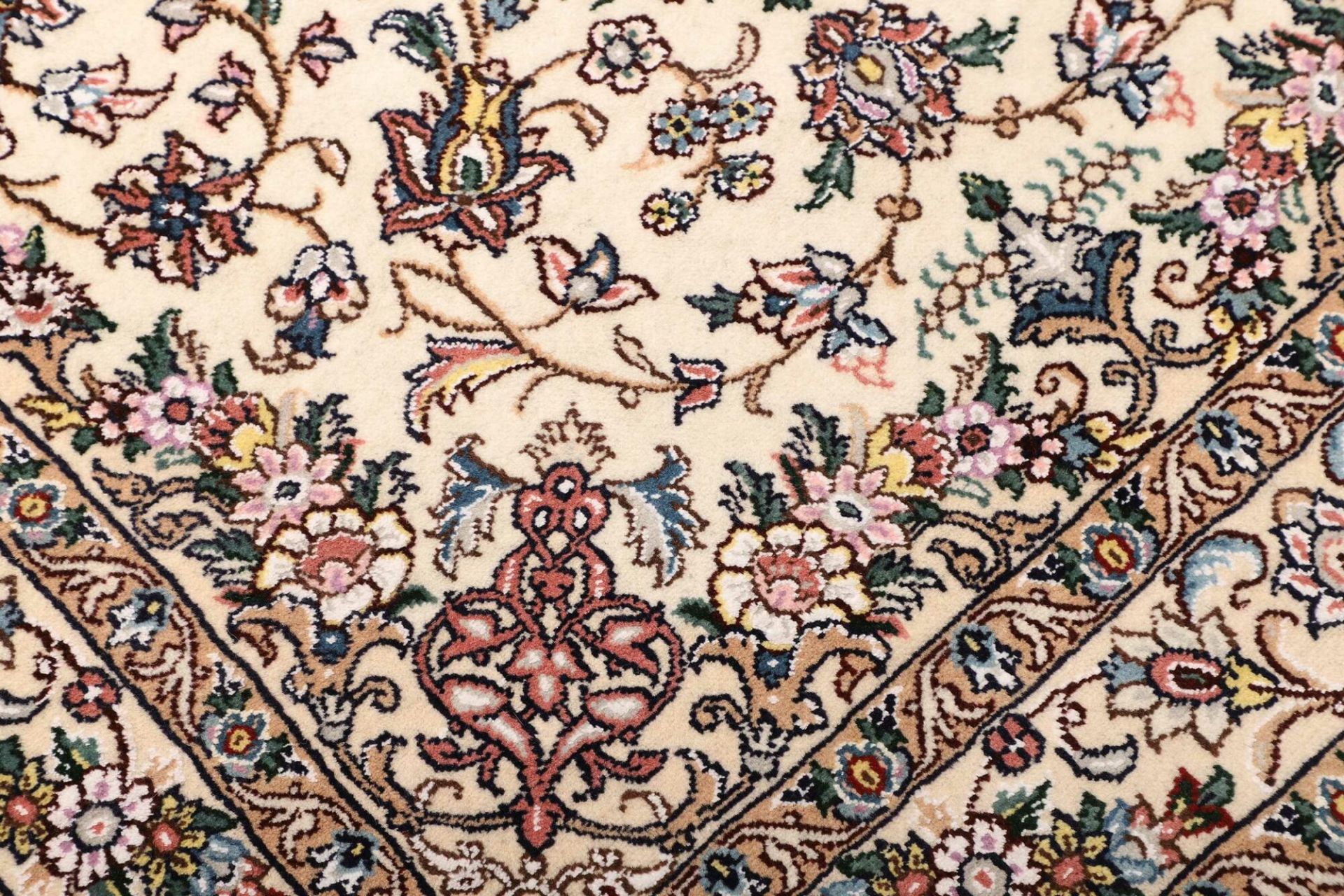 Nain Perserteppich 103 × 151 cm aus Wolle, handgeknüpft