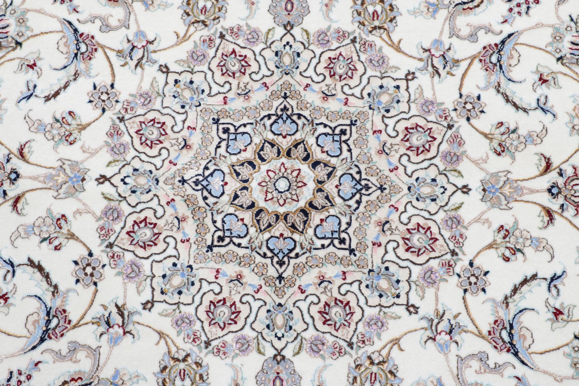 Handgeknüpfter Nain Perserteppich 144 × 213 cm