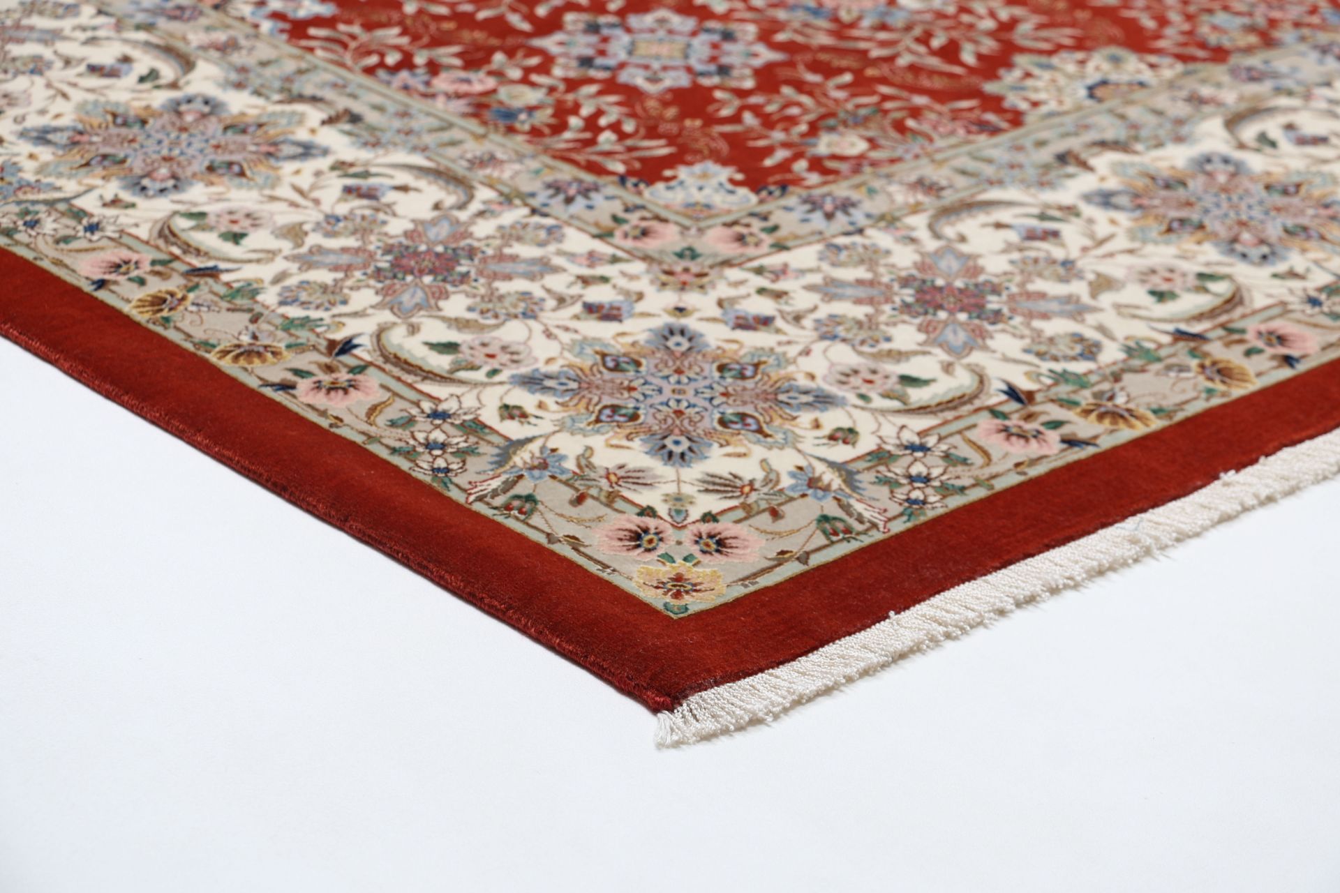 Isfahan Perserteppich aus Iran, 252 × 347 cm