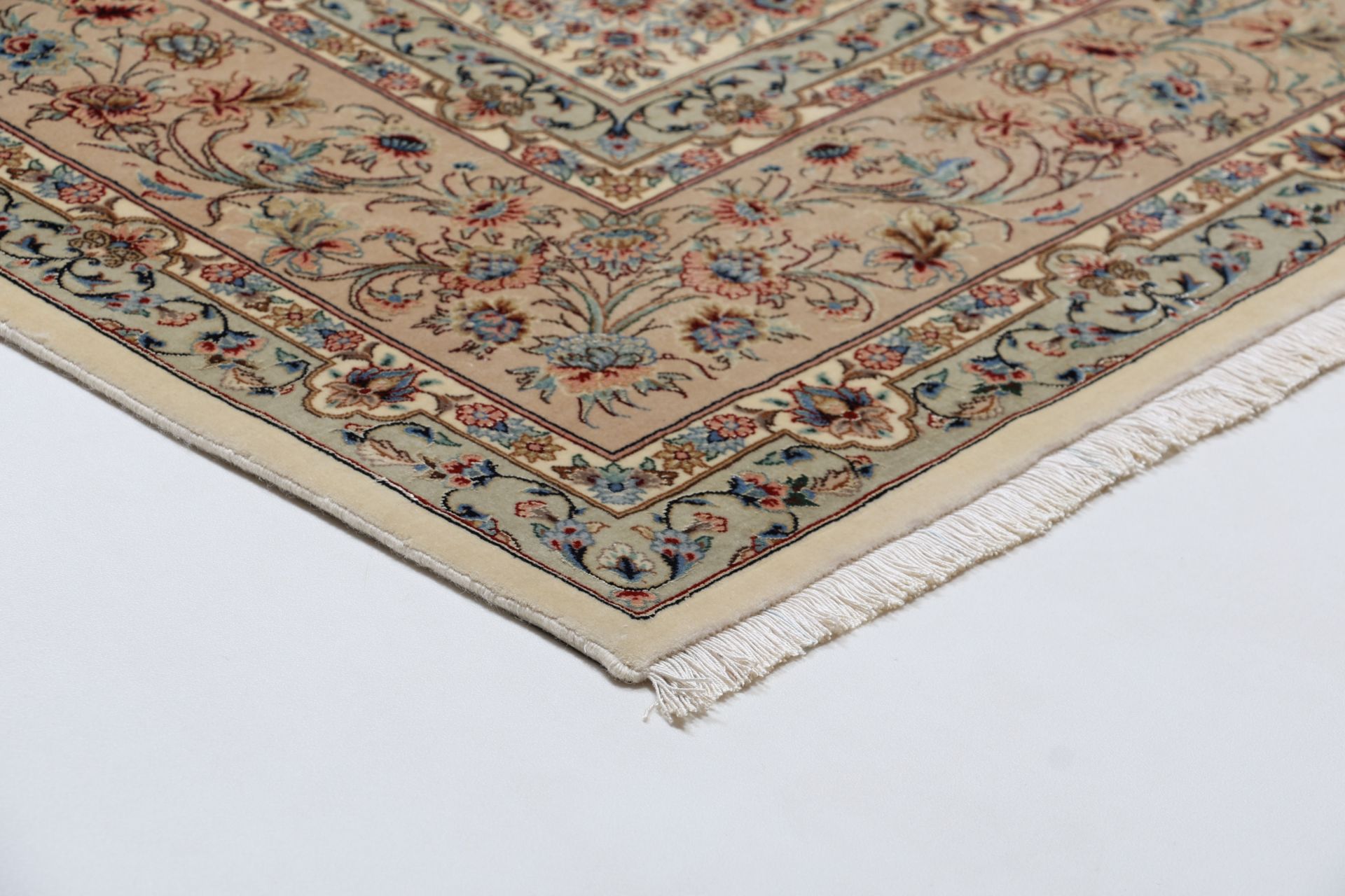 Isfahan Perserteppich 242 × 340 cm aus Wolle & Seide, handgeknüpft