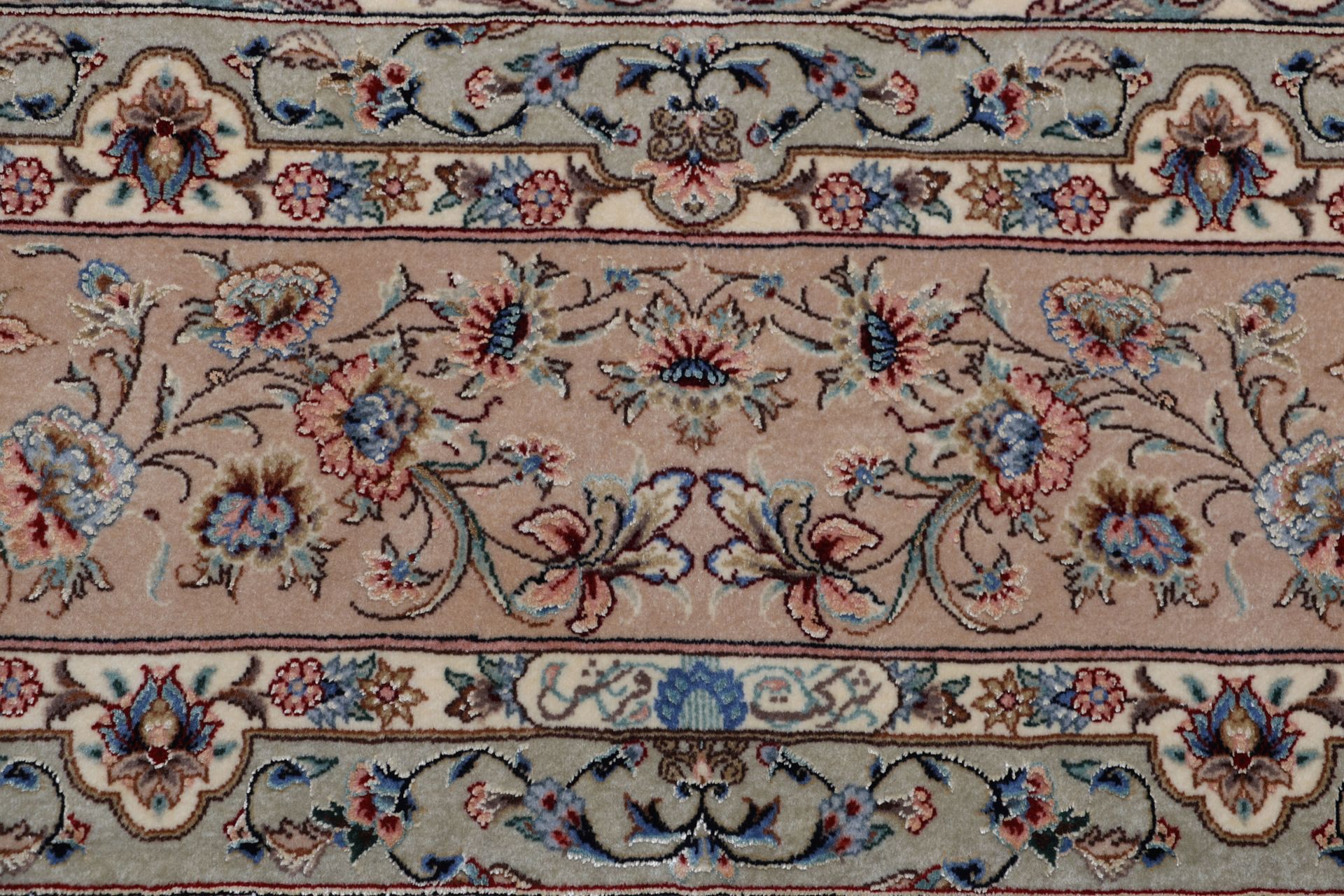 Isfahan Perserteppich 242 × 340 cm aus Wolle & Seide, handgeknüpft