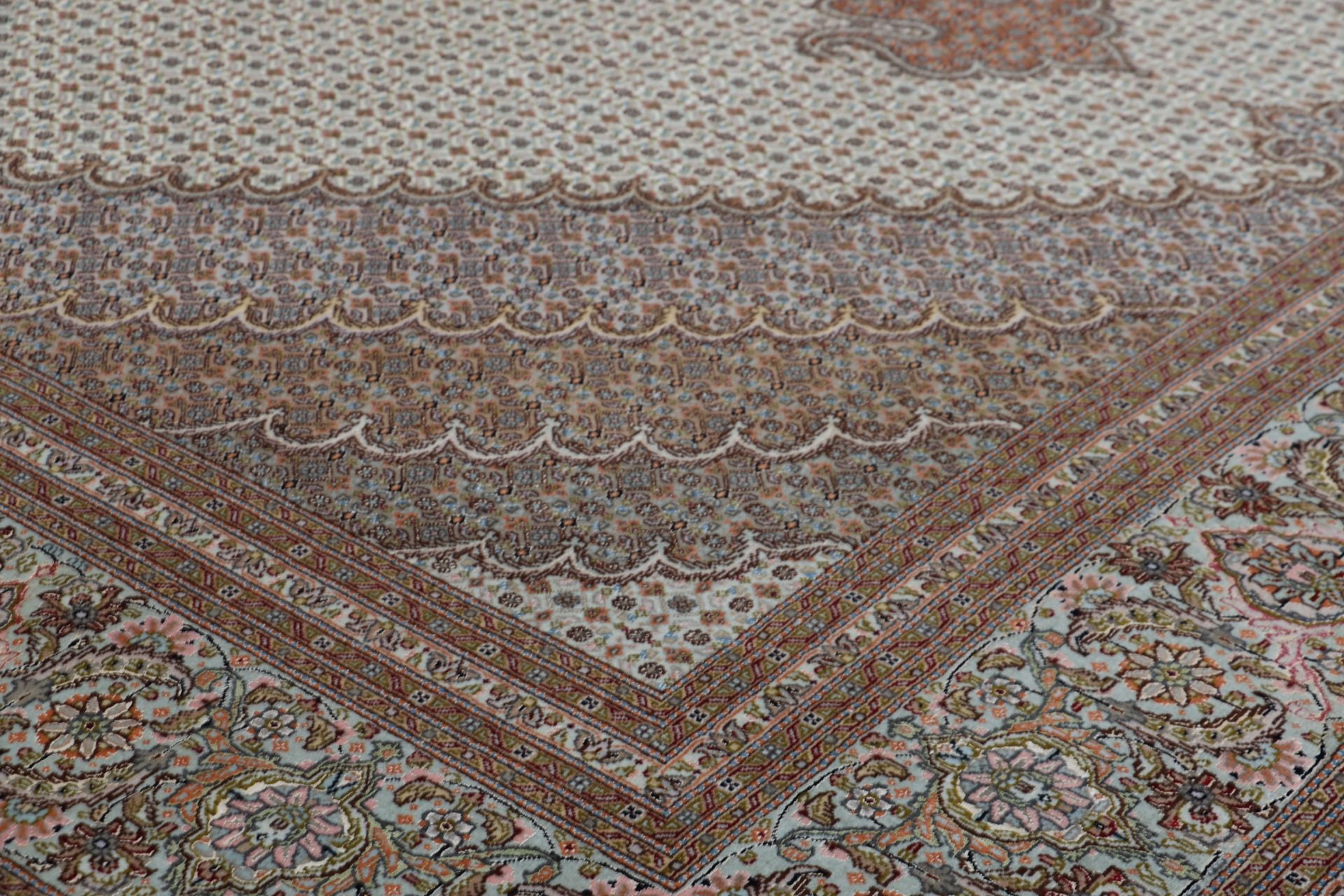 Handgeknüpfter Täbriz Perserteppich, 255 × 360 cm, Wolle & Seide