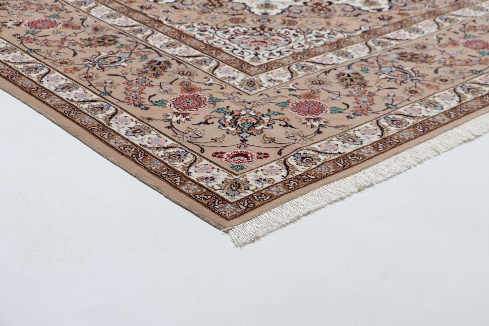 Handgeknüpfter Isfahan Perserteppich 267 × 354 cm