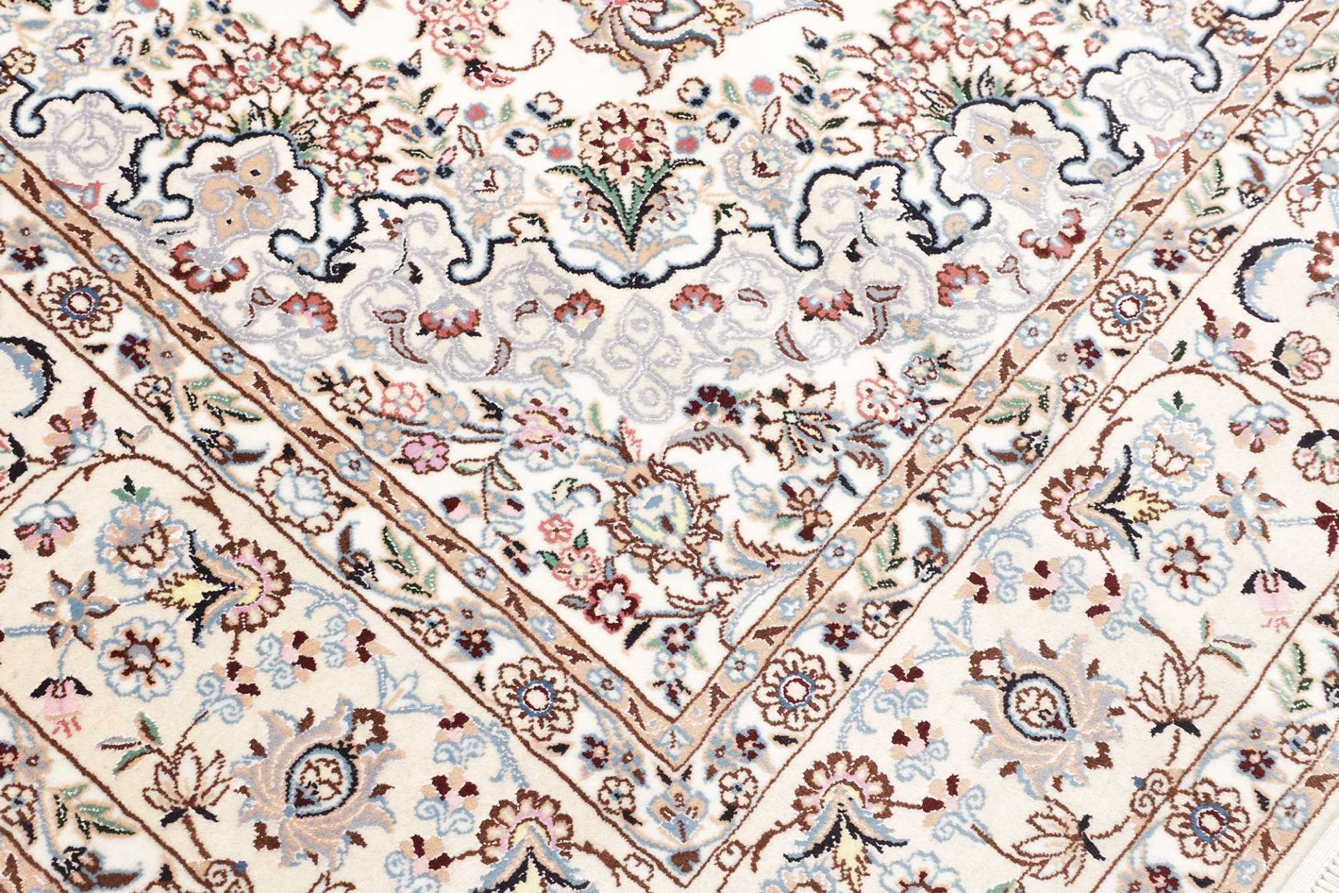 persischer-teppich-nain-209-x-307-cm-schurwolle-handgeknupft-5 Handgeknüpfter Nain Perserteppich 209 × 307 cm