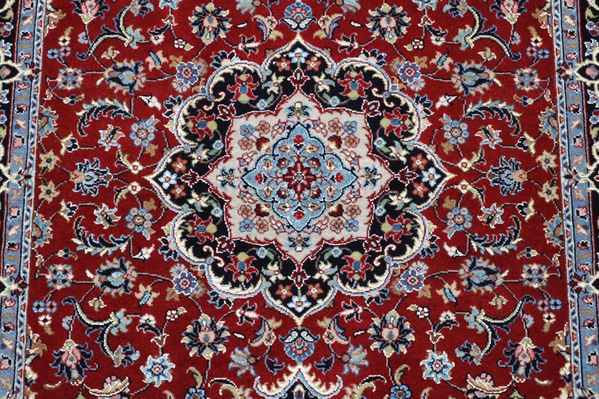 perserteppich-isfahan-80-x-128-cm-schurwolle-seide-handgeknupft-9 Isfahan Perserteppich aus Iran, 80 × 128 cm