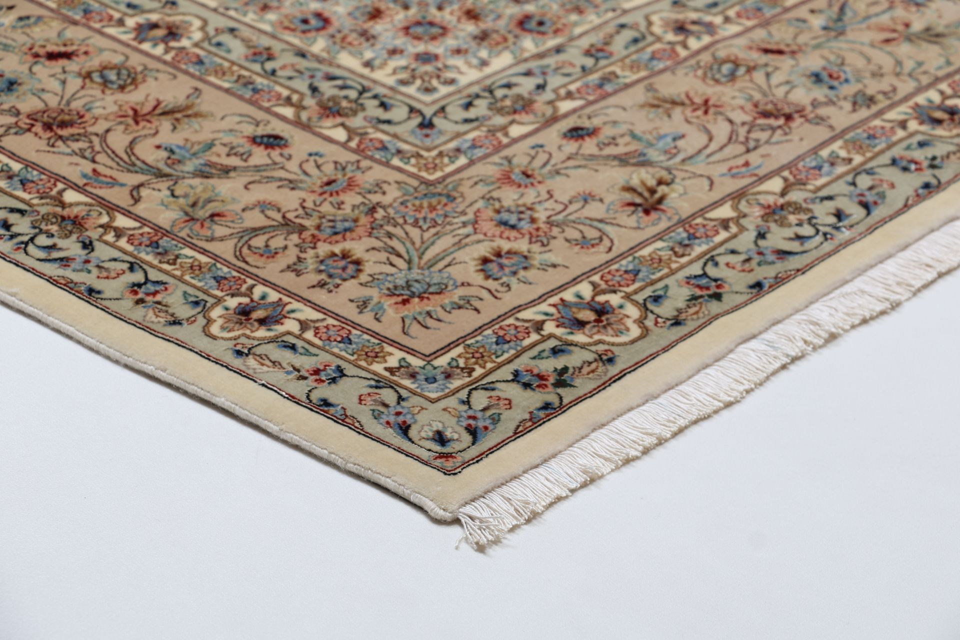 Handgeknüpfter Isfahan Perserteppich 240 × 337 cm