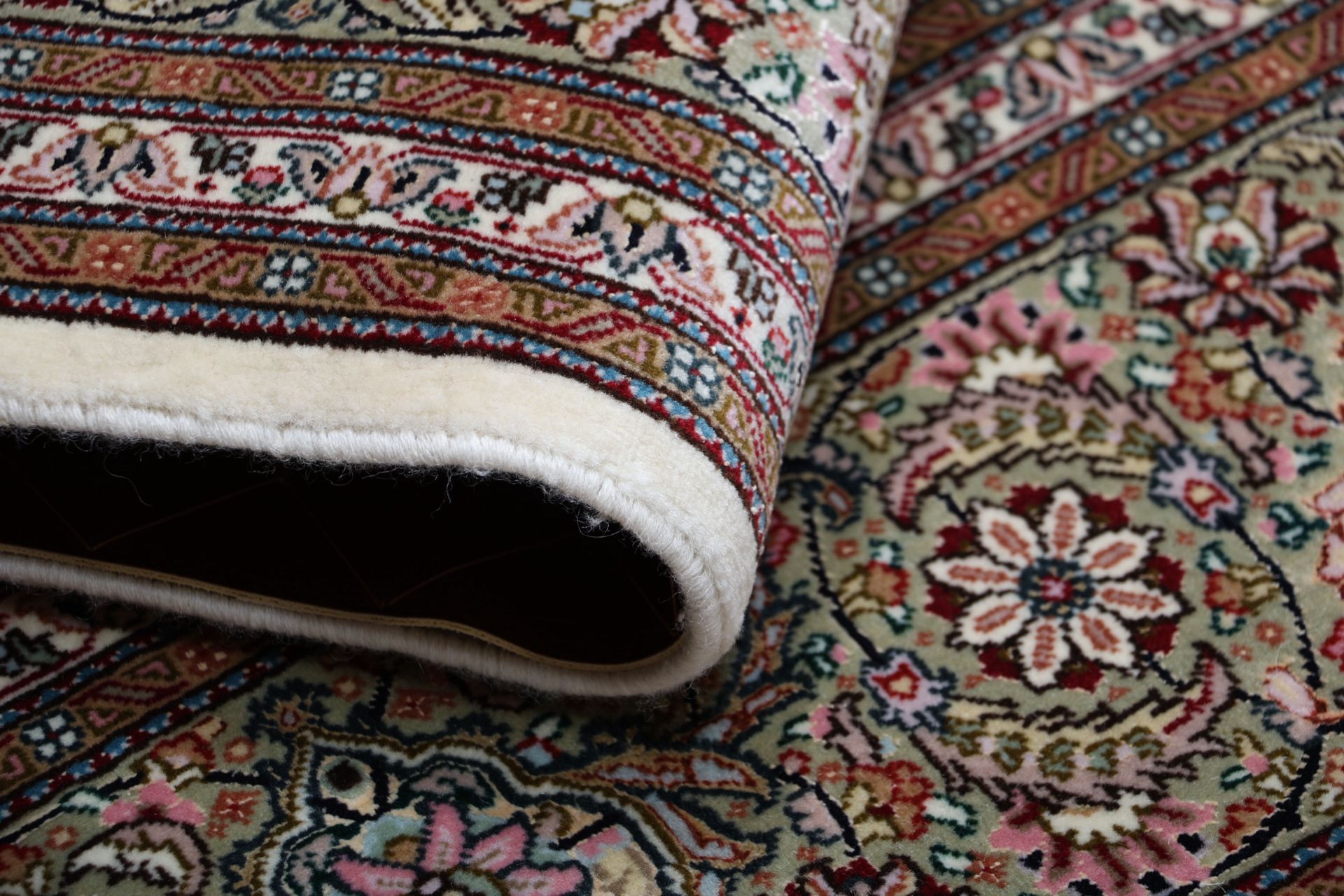 Täbriz Perserteppich aus Iran, 202 × 213 cm