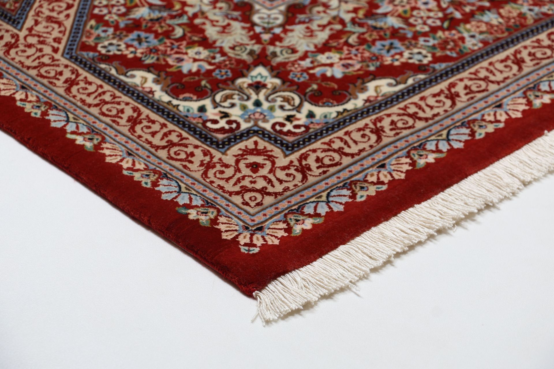 Handgeknüpfter Isfahan Perserteppich, 244 × 346 cm, Wolle & Seide