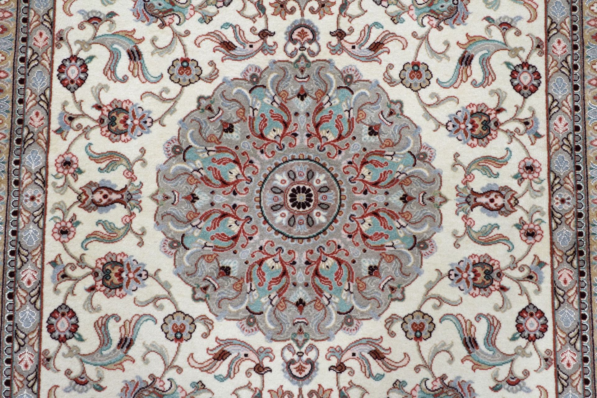 Handgeknüpfter Isfahan Perserteppich 110 × 165 cm