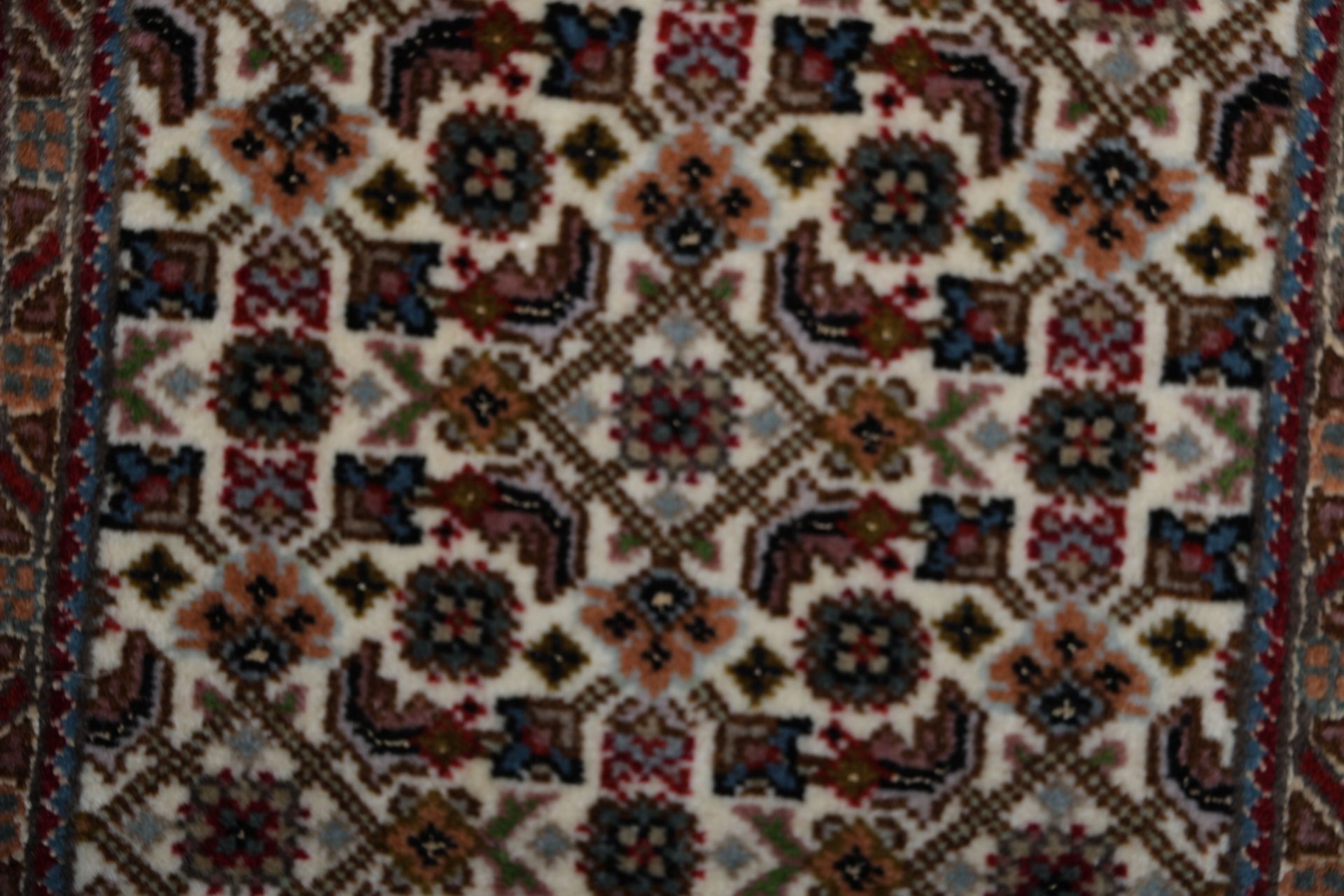Täbriz Perserteppich 196 × 206 cm aus Wolle & Seide, handgeknüpft
