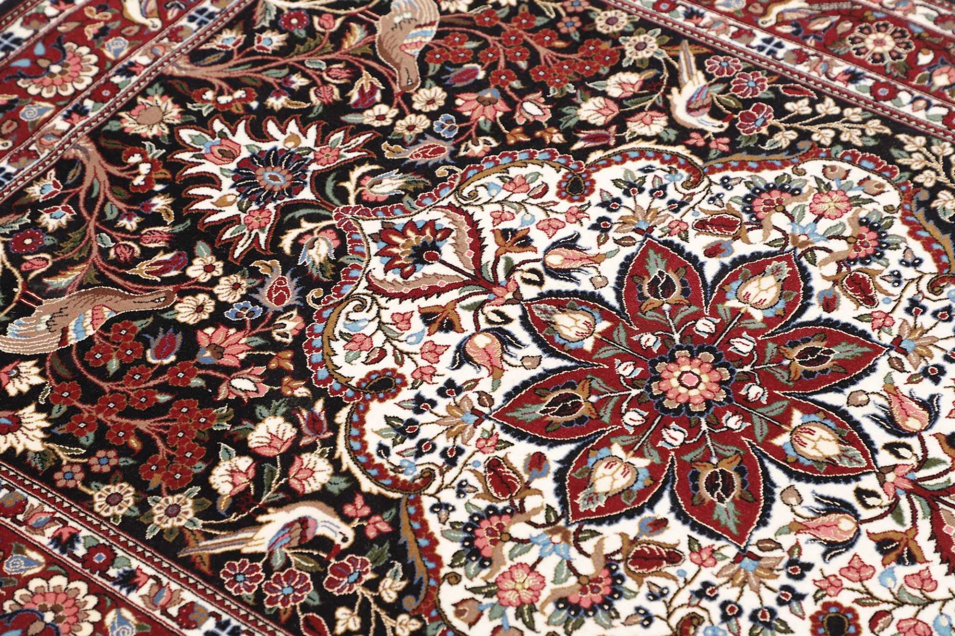 Isfahan Perserteppich 108 × 153 cm aus Wolle & Seide, handgeknüpft
