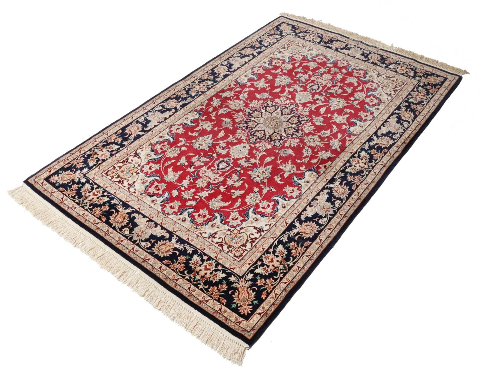 Isfahan Perserteppich aus Iran, 109 × 173 cm