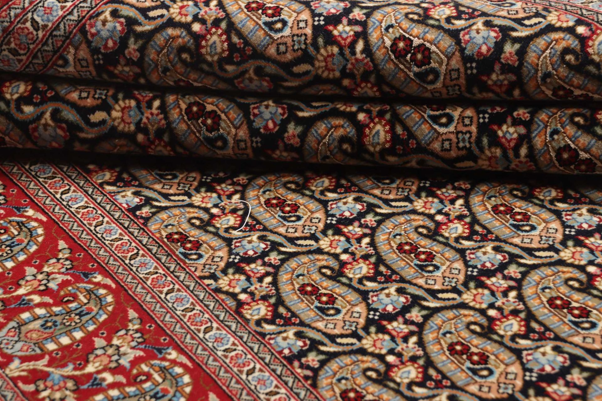 Isfahan Perserteppich aus Iran, 134 × 205 cm
