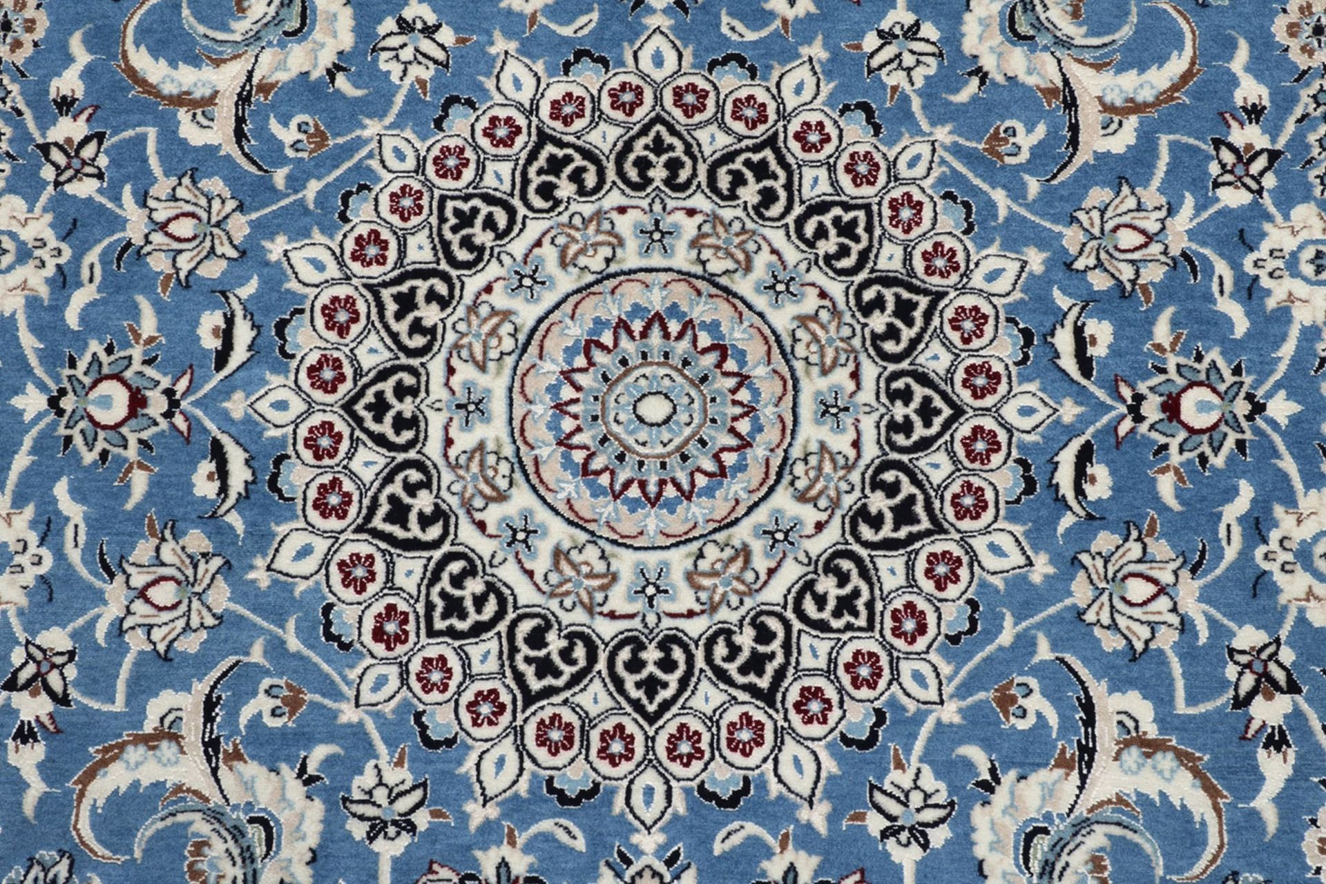 perserteppich-nain-130-x-205-cm-schurwolle-seide-handgeknupft-3 Handgeknüpfter Nain Perserteppich 130 × 205 cm