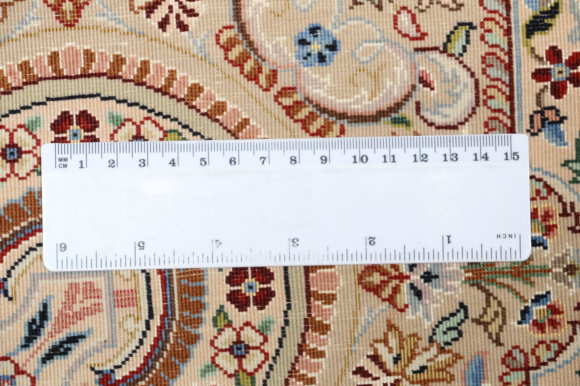 Handgeknüpfter Isfahan Perserteppich, 245 × 337 cm, Wolle & Seide