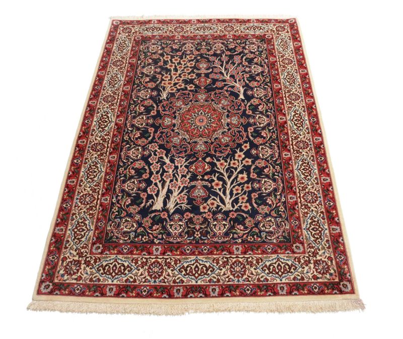 Isfahan Perserteppich aus Iran, 105 × 159 cm