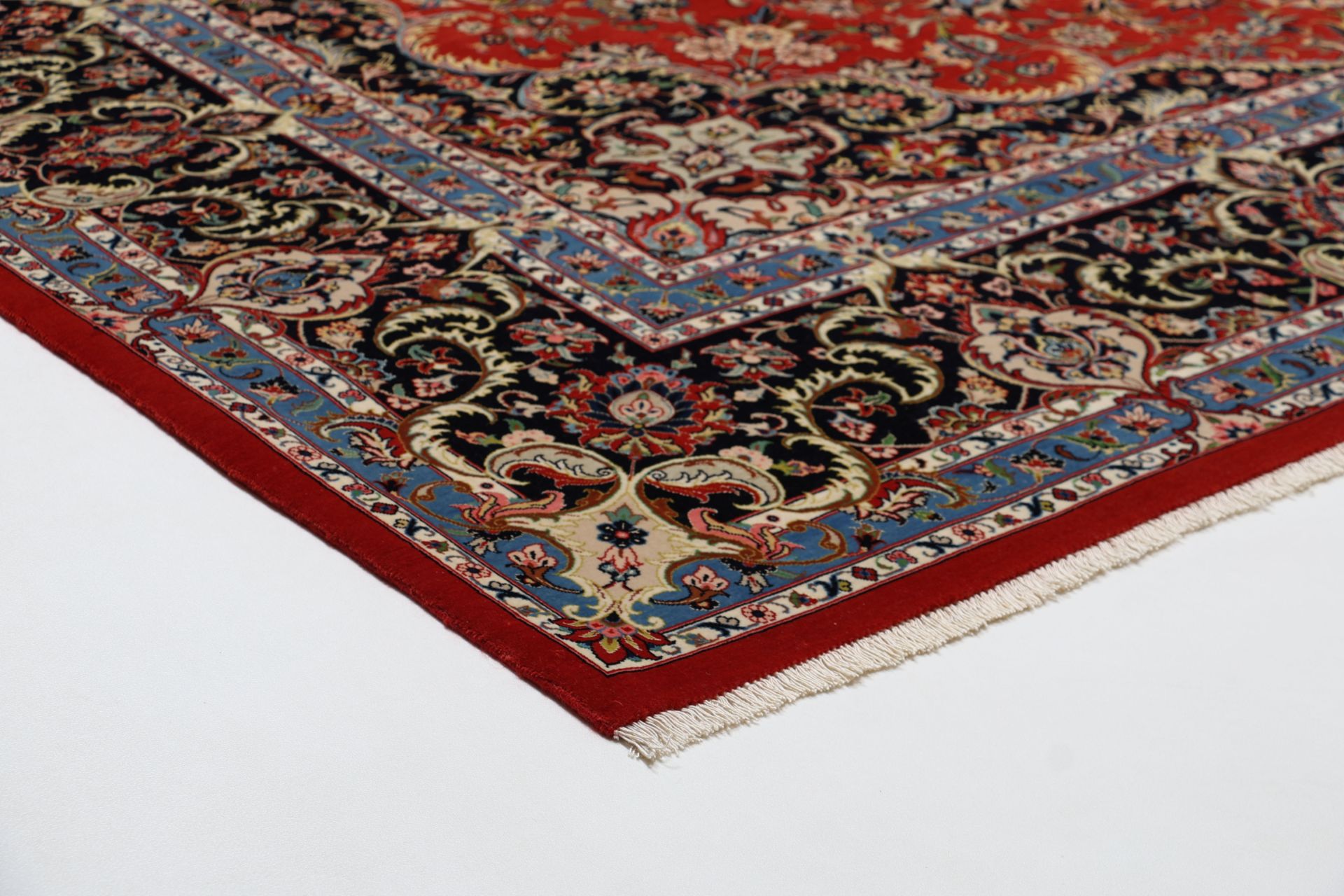Handgeknüpfter Isfahan Perserteppich 248 × 340 cm