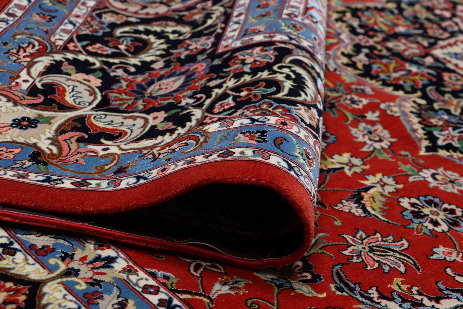 Handgeknüpfter Isfahan Perserteppich 248 × 340 cm