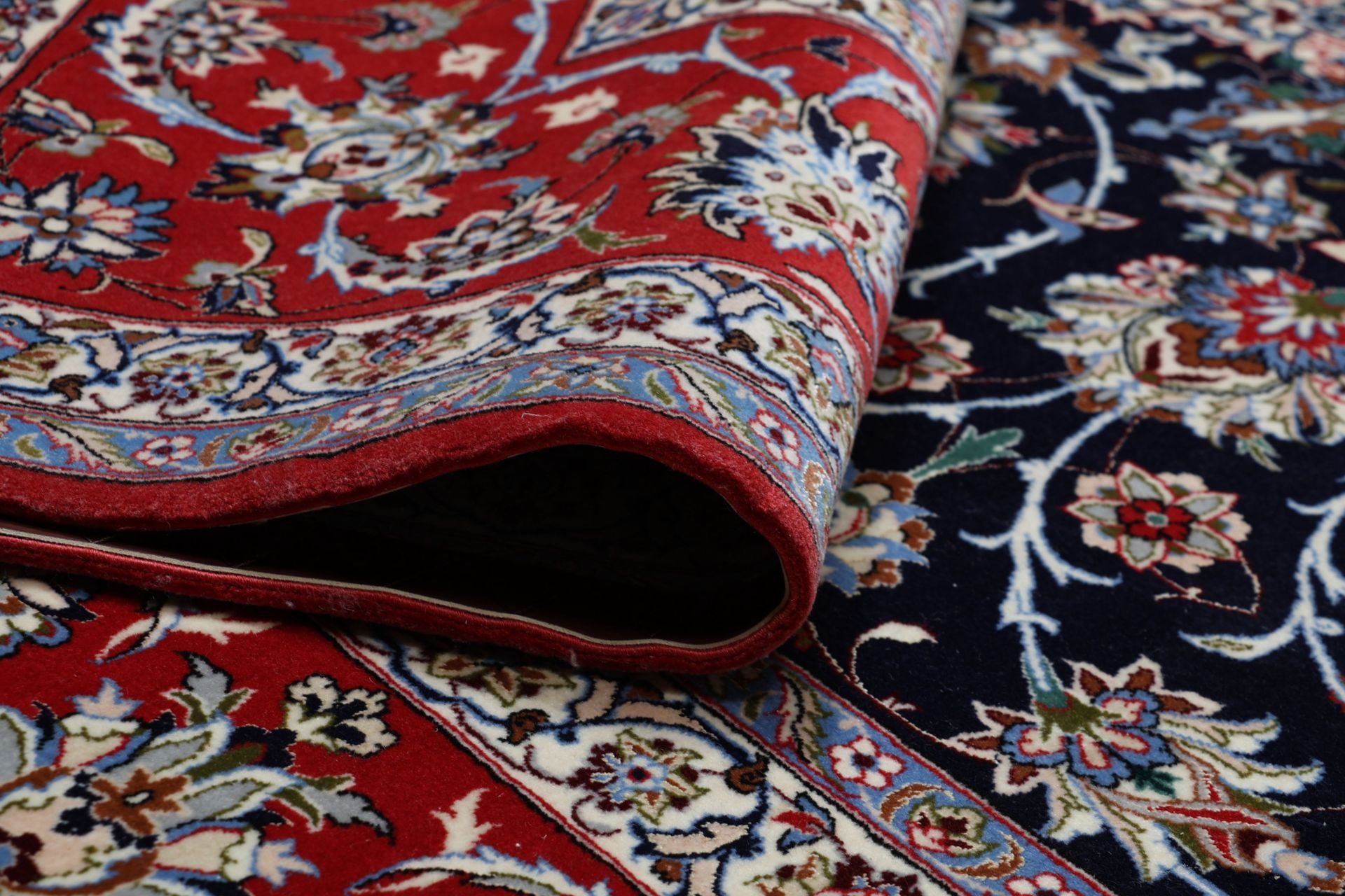 Handgeknüpfter Isfahan Perserteppich 265 × 363 cm