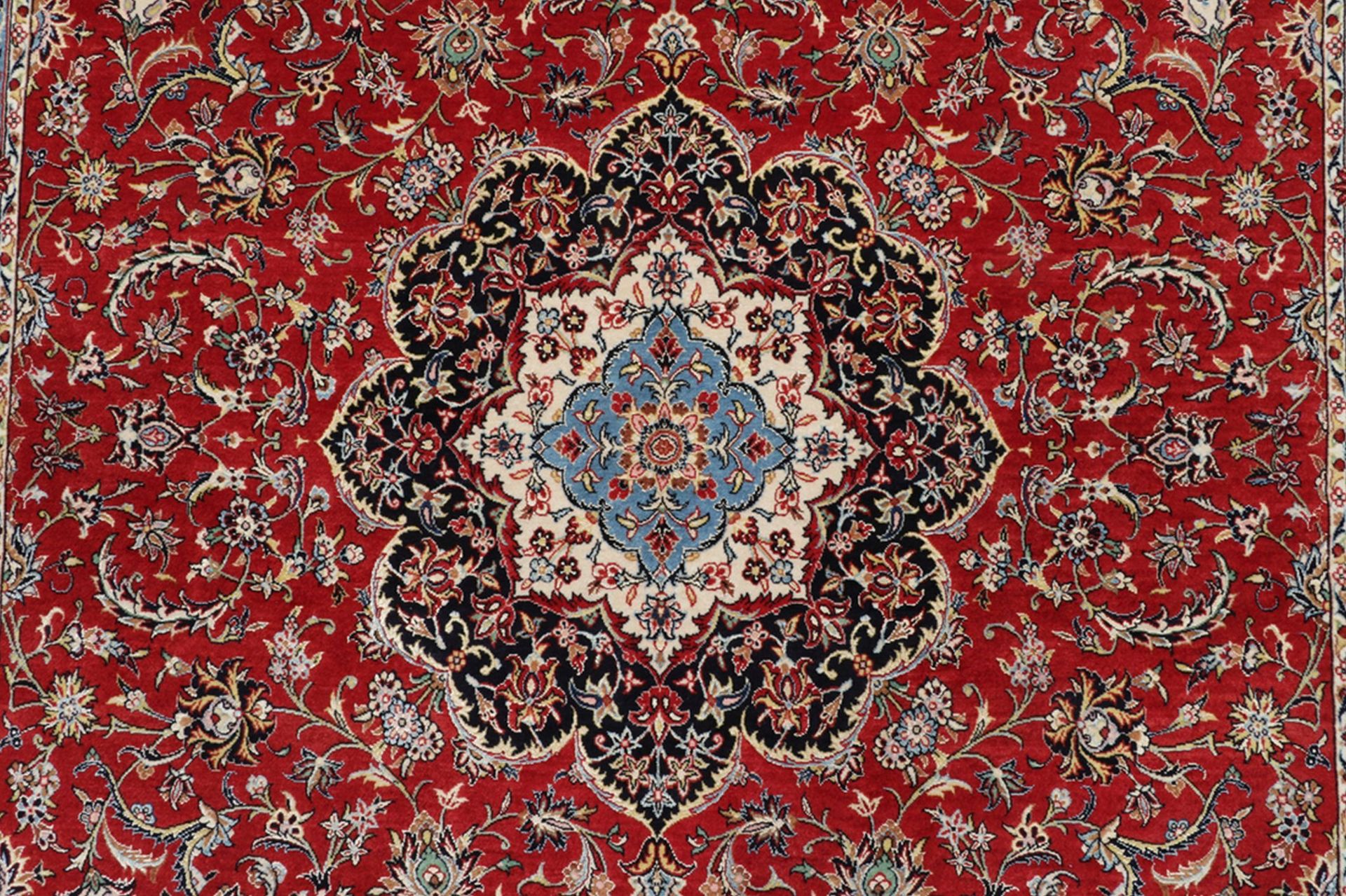 Isfahan Perserteppich aus Iran, 170 × 255 cm
