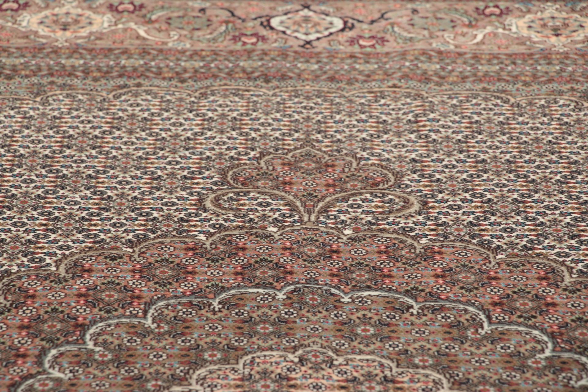 Täbriz Perserteppich aus Iran, 250 × 250 cm