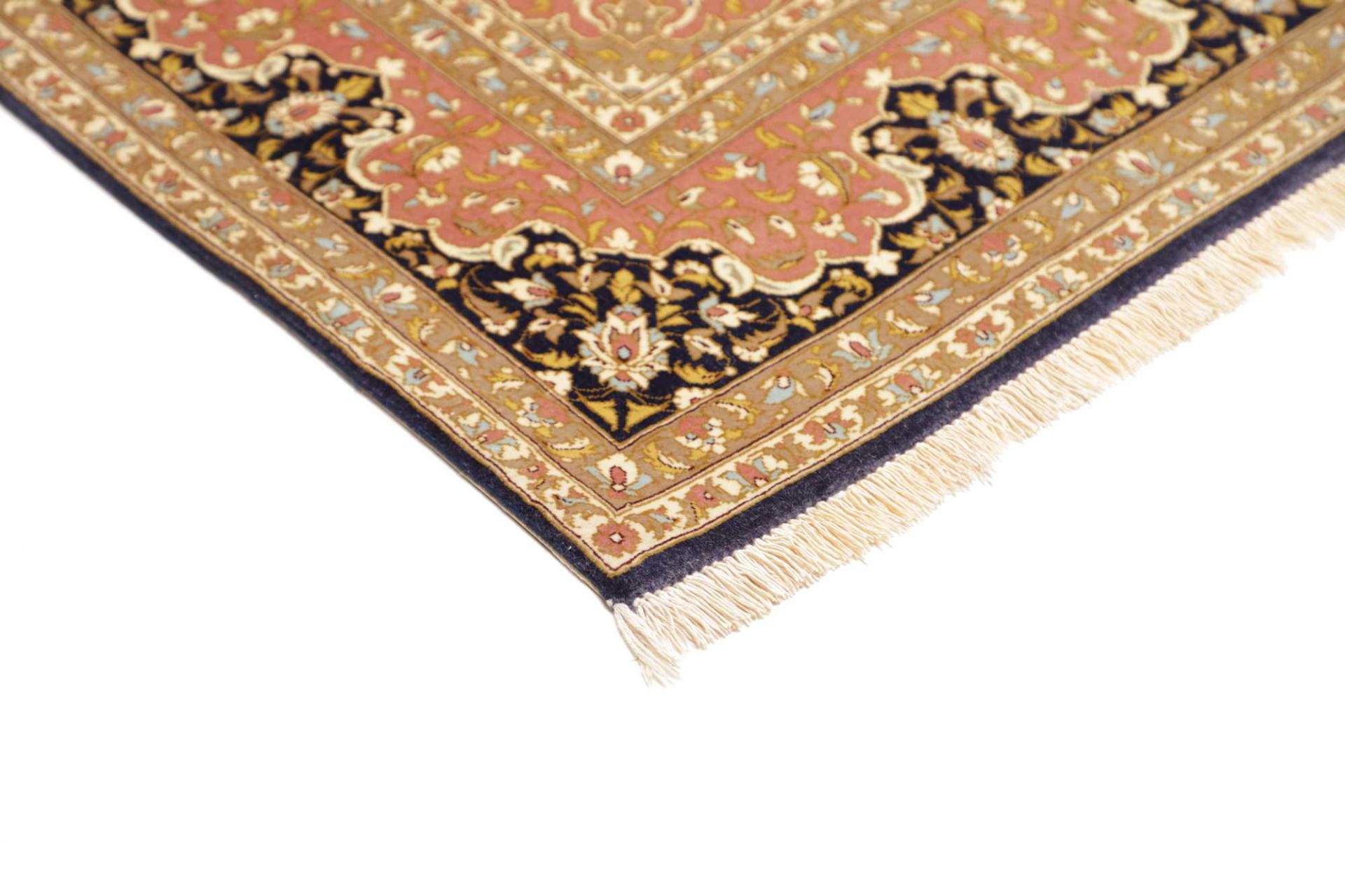 Isfahan Perserteppich aus Iran, 140 × 216 cm