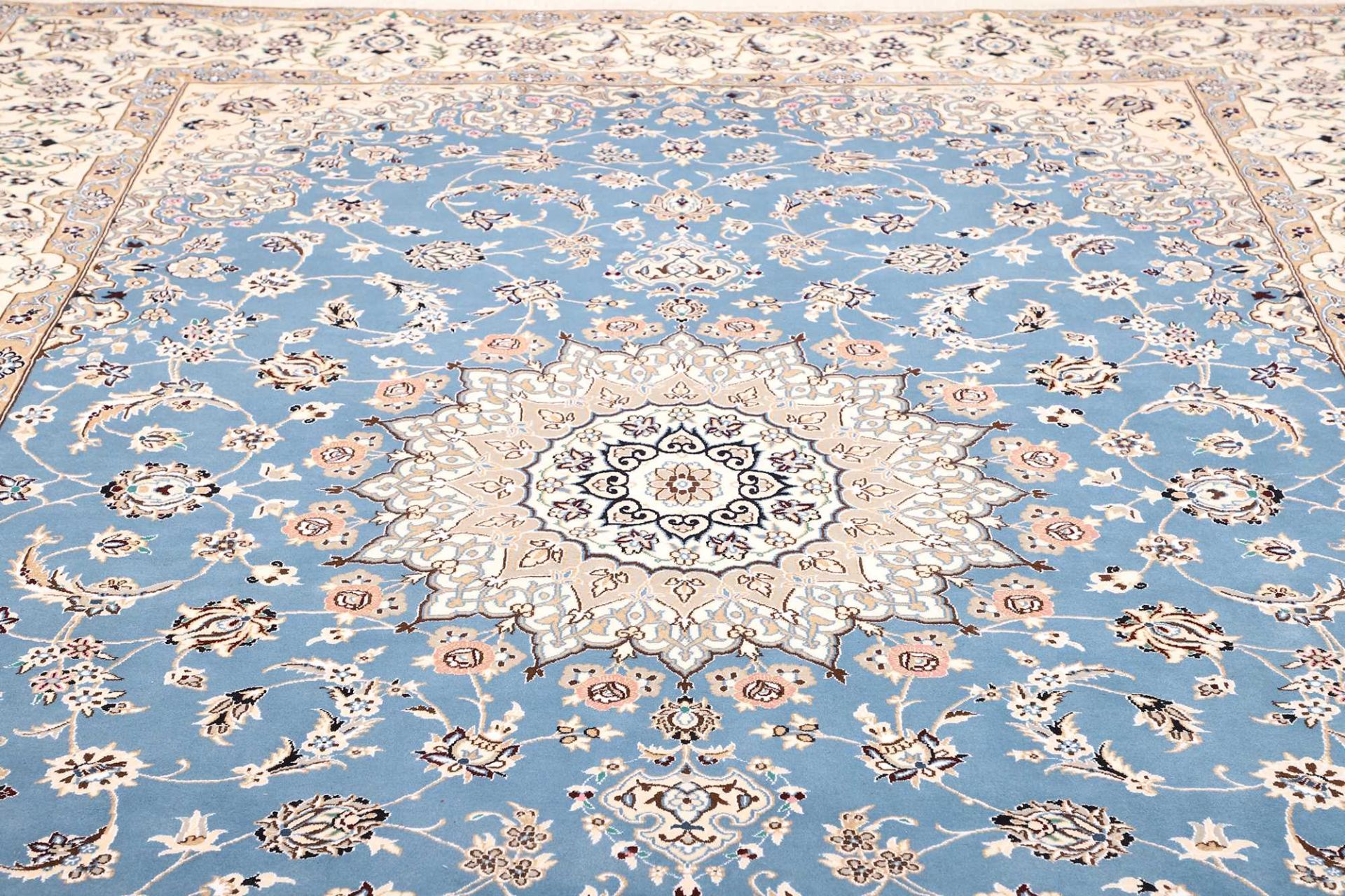 Handgeknüpfter Nain Perserteppich, 256 × 349 cm, Wolle