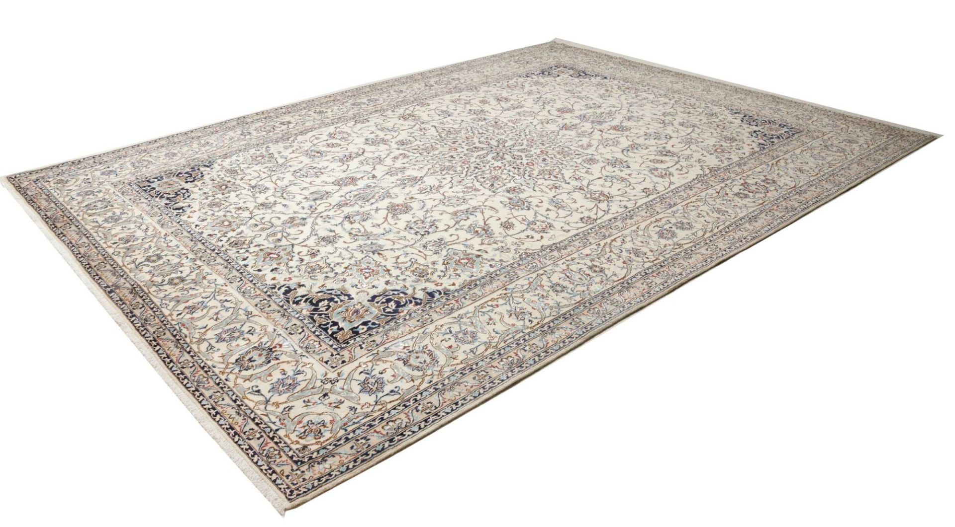 Handgeknüpfter Nain Perserteppich 261 × 359 cm