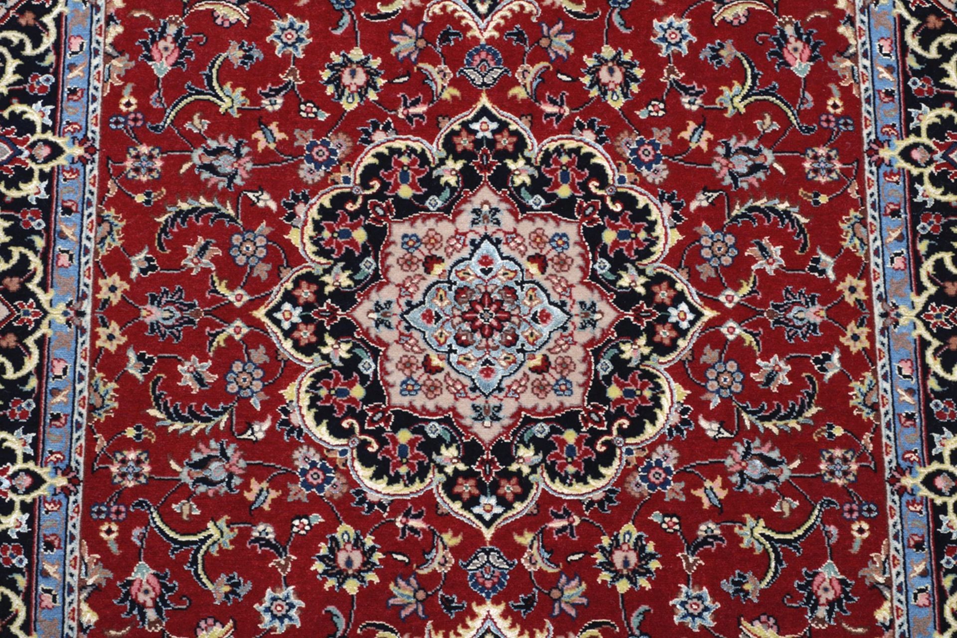 Isfahan Perserteppich aus Iran, 80 × 125 cm