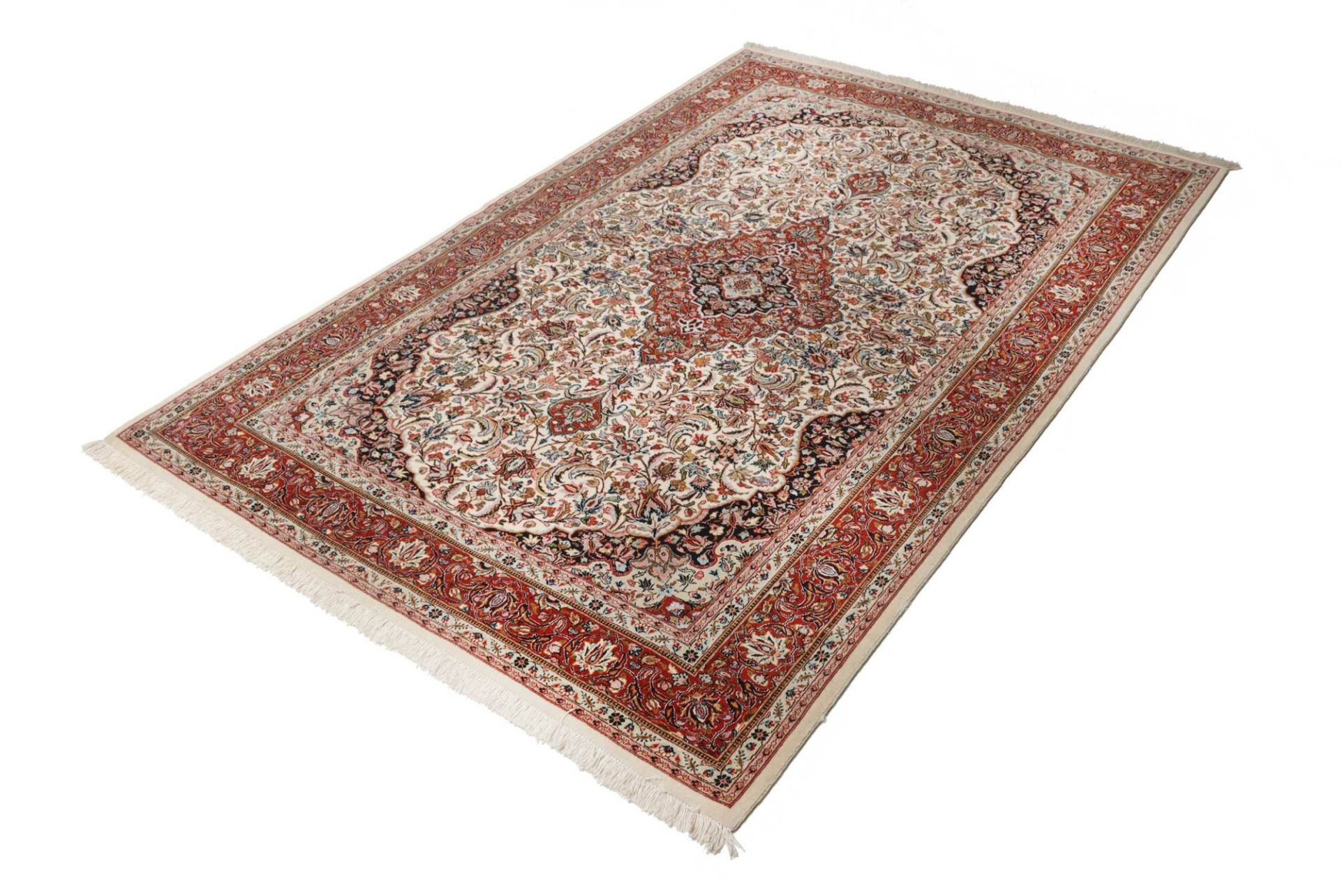 Handgeknüpfter Isfahan Perserteppich 139 × 211 cm