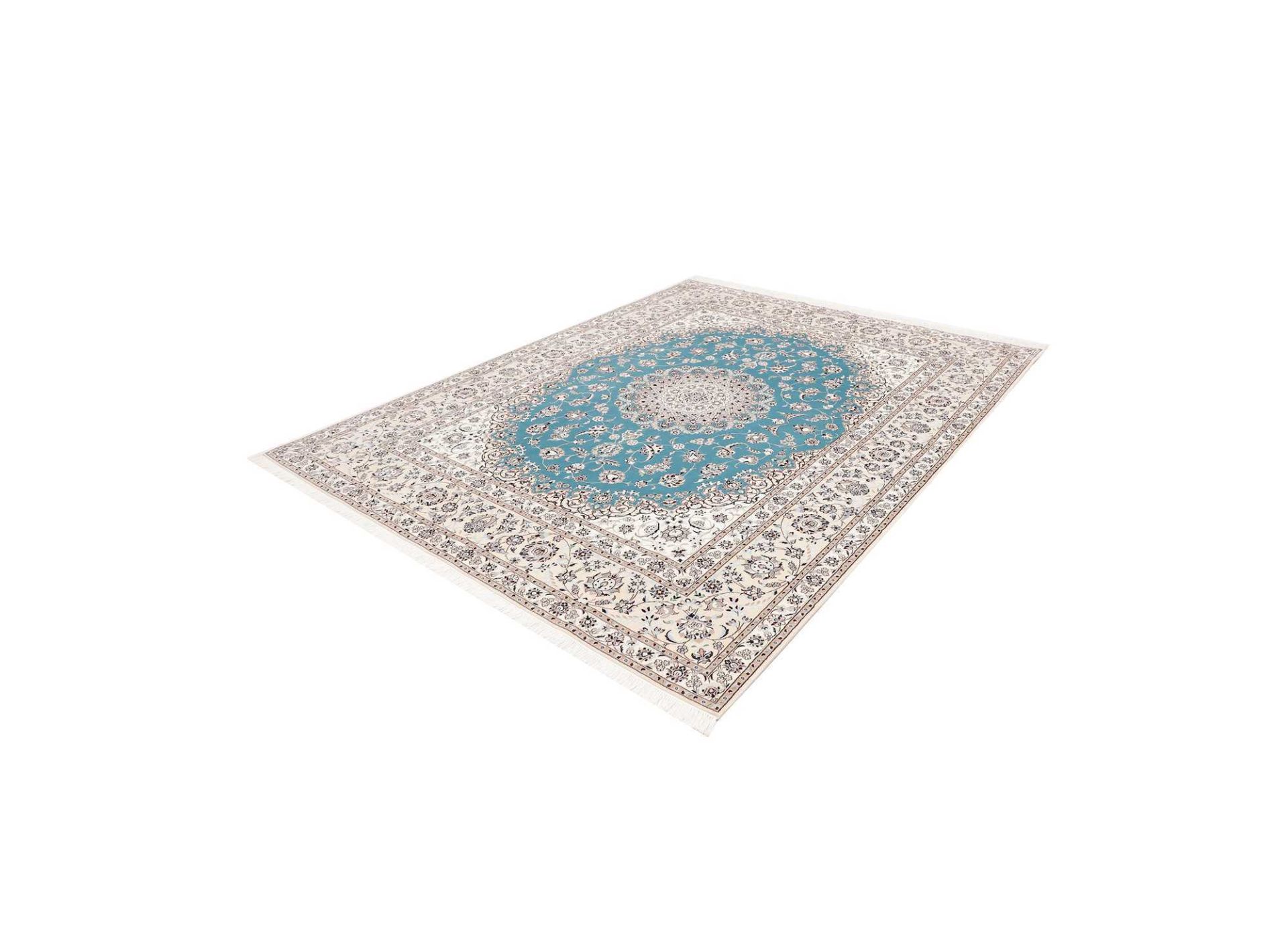 Nain Perserteppich aus Iran, 208 × 259 cm