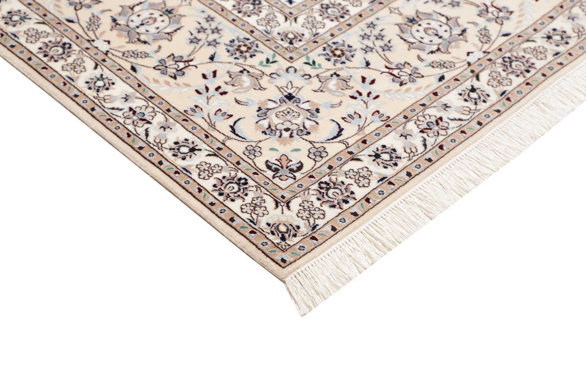 Nain Perserteppich aus Iran, 208 × 259 cm