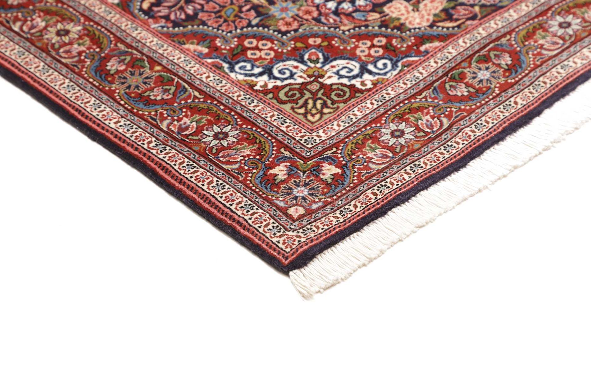 Isfahan Perserteppich 112 × 163 cm aus Wolle & Seide, handgeknüpft